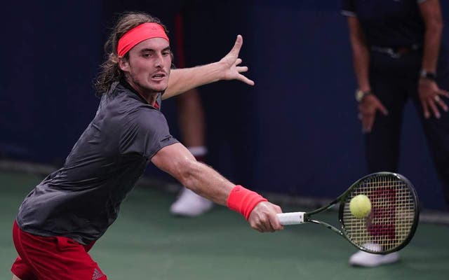 tsitsipas_web–7-thumb-large