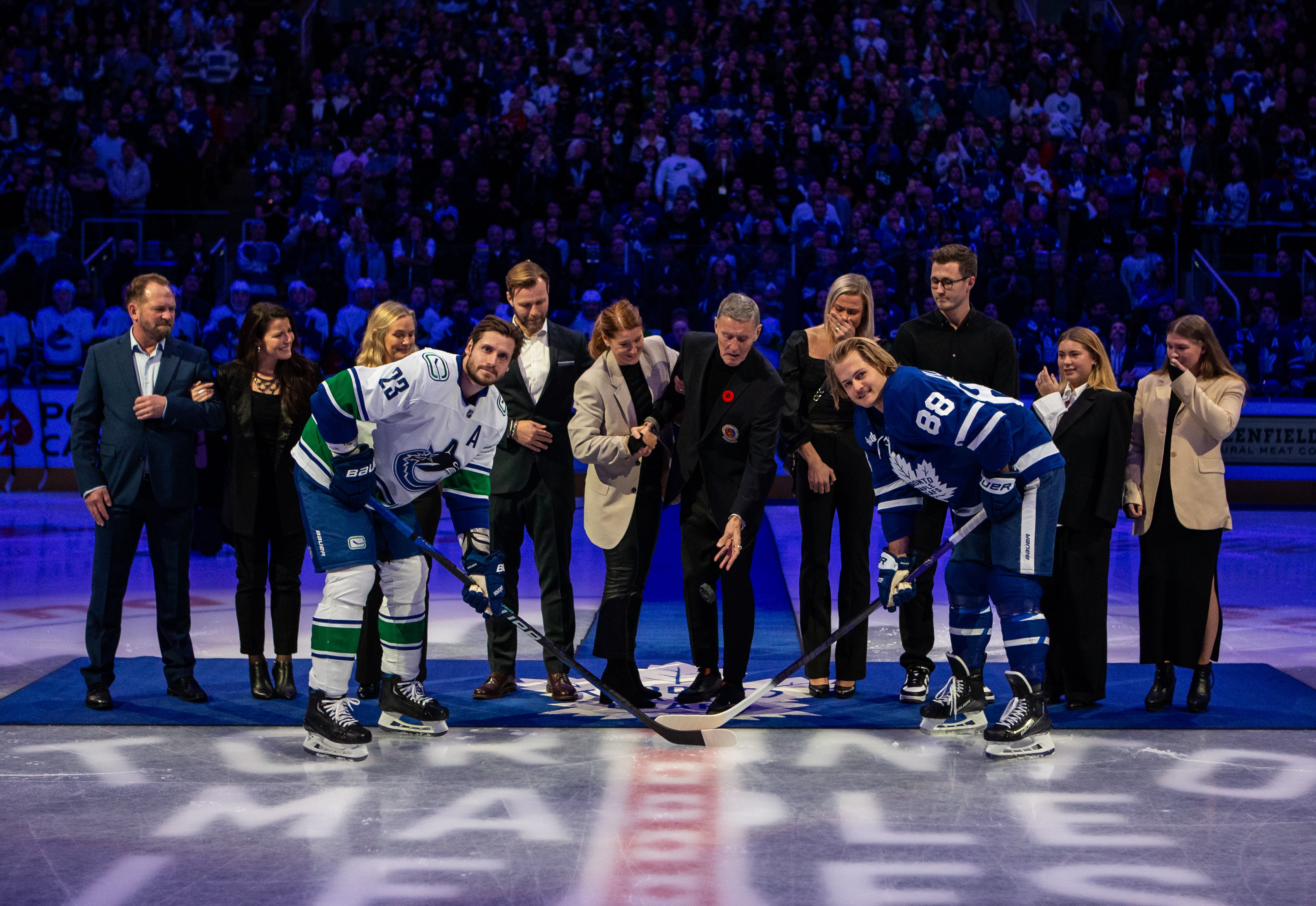 (25341) Börje Salming med familj