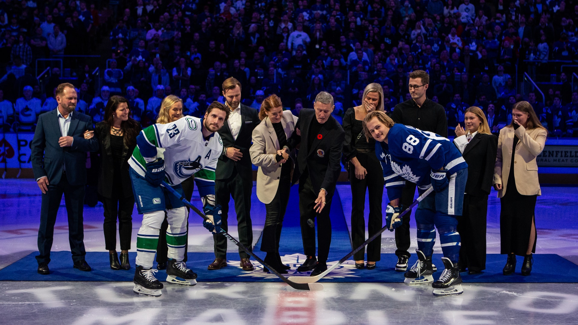(25341) Börje Salming med familj