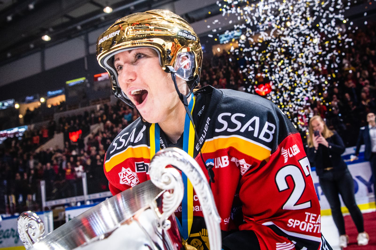 (8880) SDHL Luleå firar SM-guld