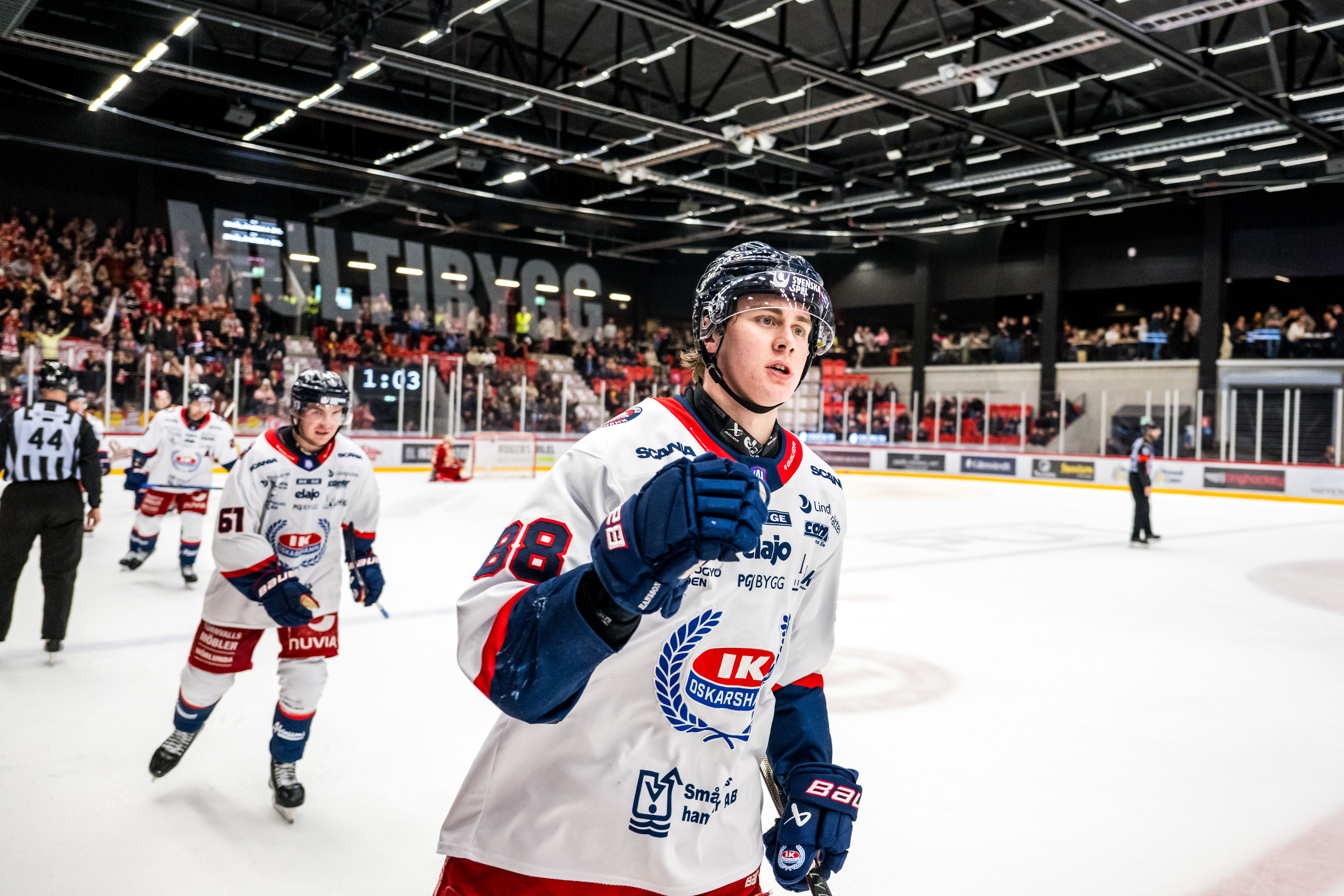 Herman Träff belönades med NHL-kontrakt efter succén i Hockeyallsvenskan förra säsongen.
