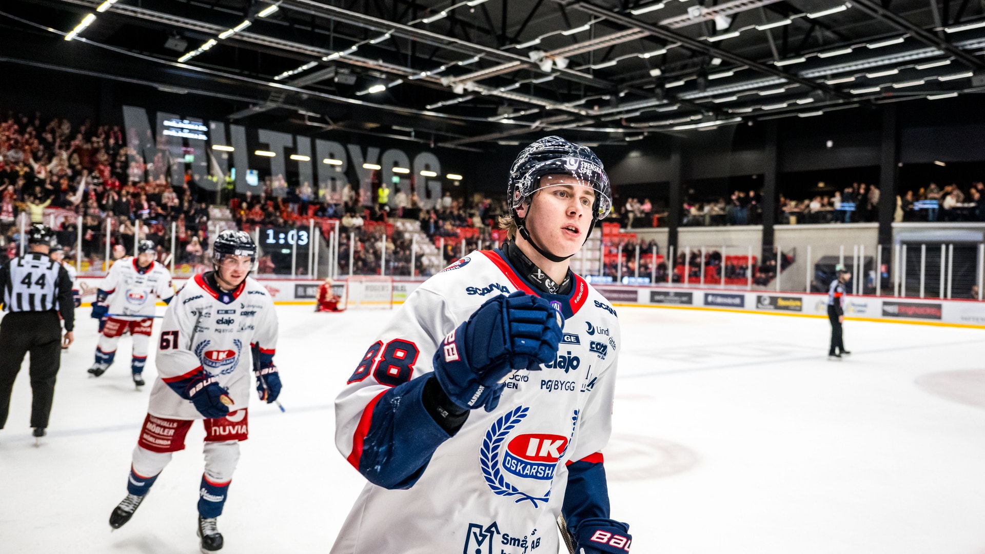 Herman Träff belönades med NHL-kontrakt efter succén i Hockeyallsvenskan förra säsongen.