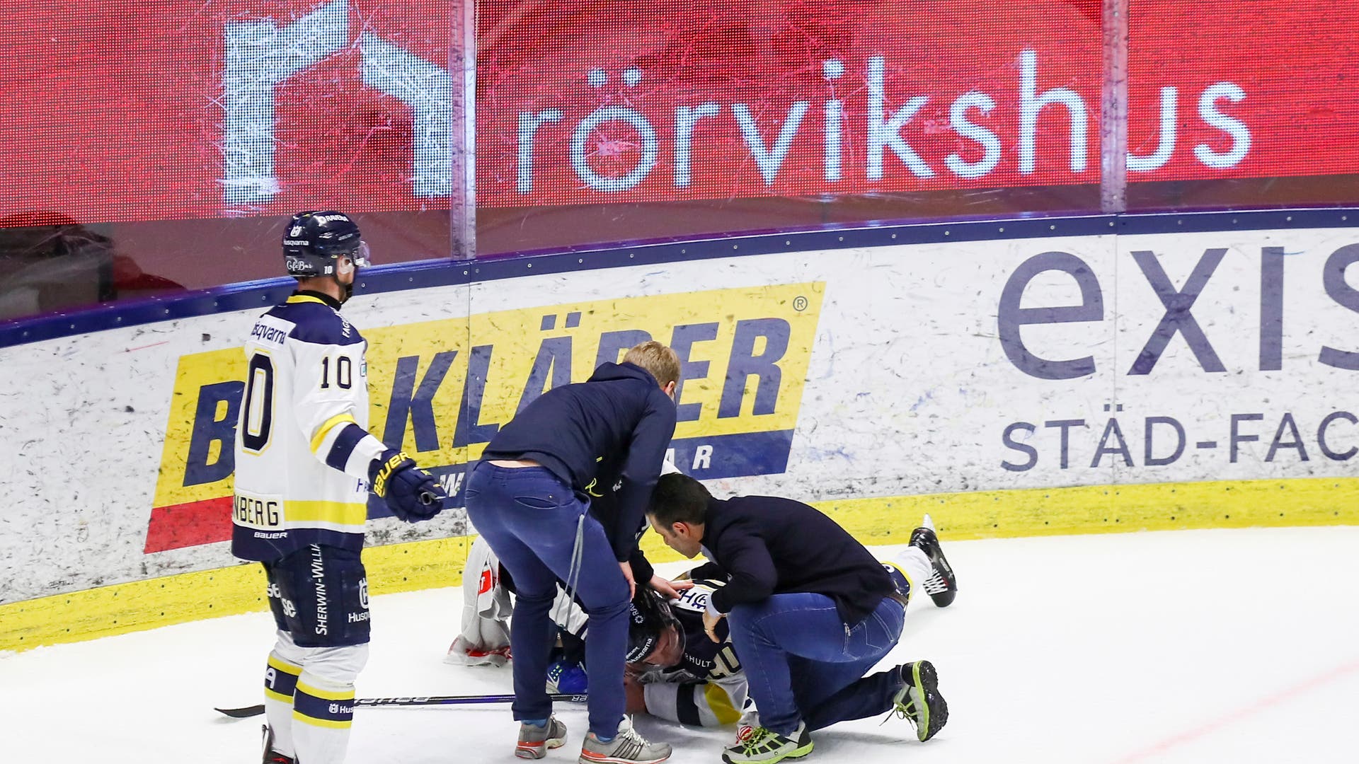 (2237) lawrence pilut