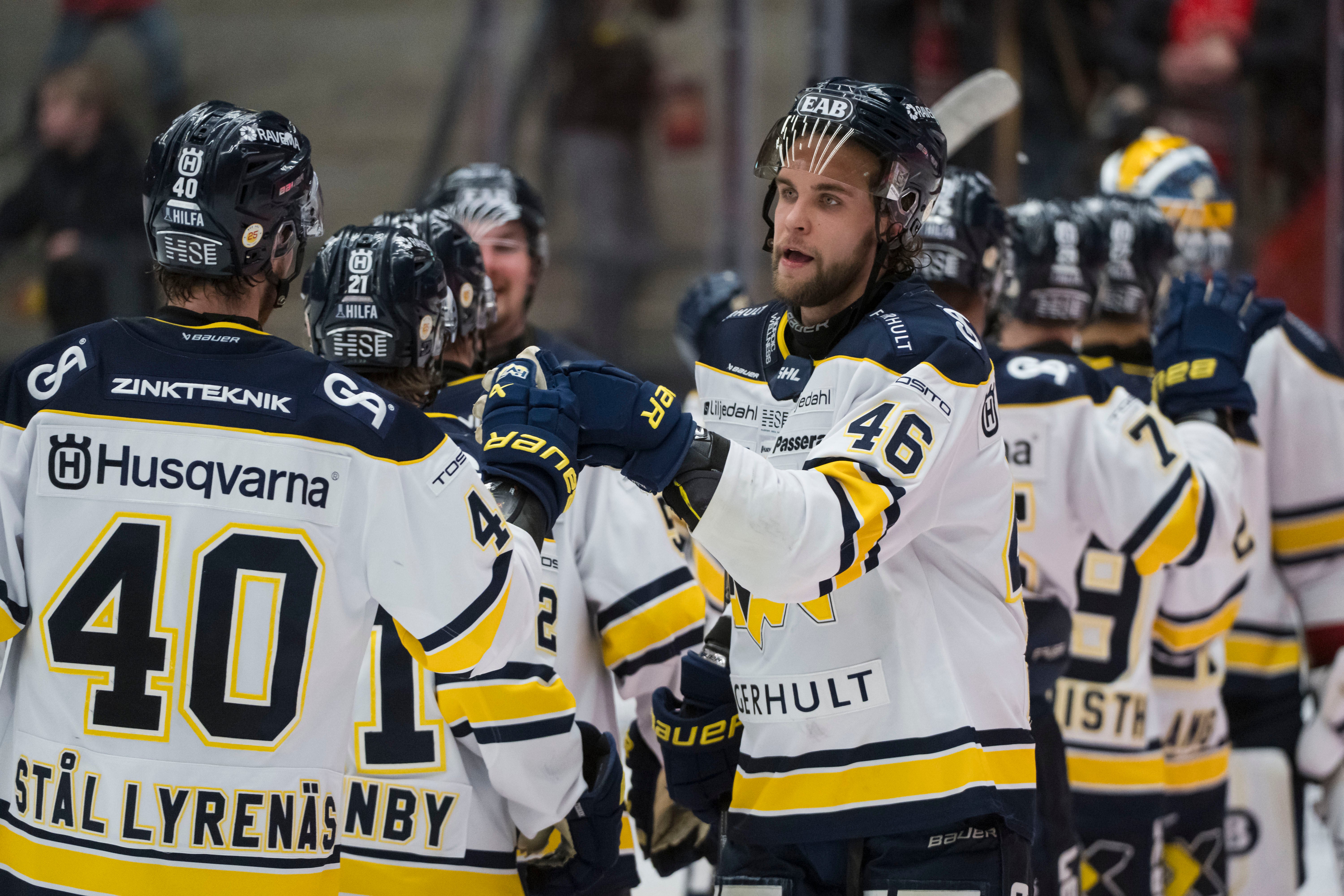 HV71 jubel Joona Luoto jublar 