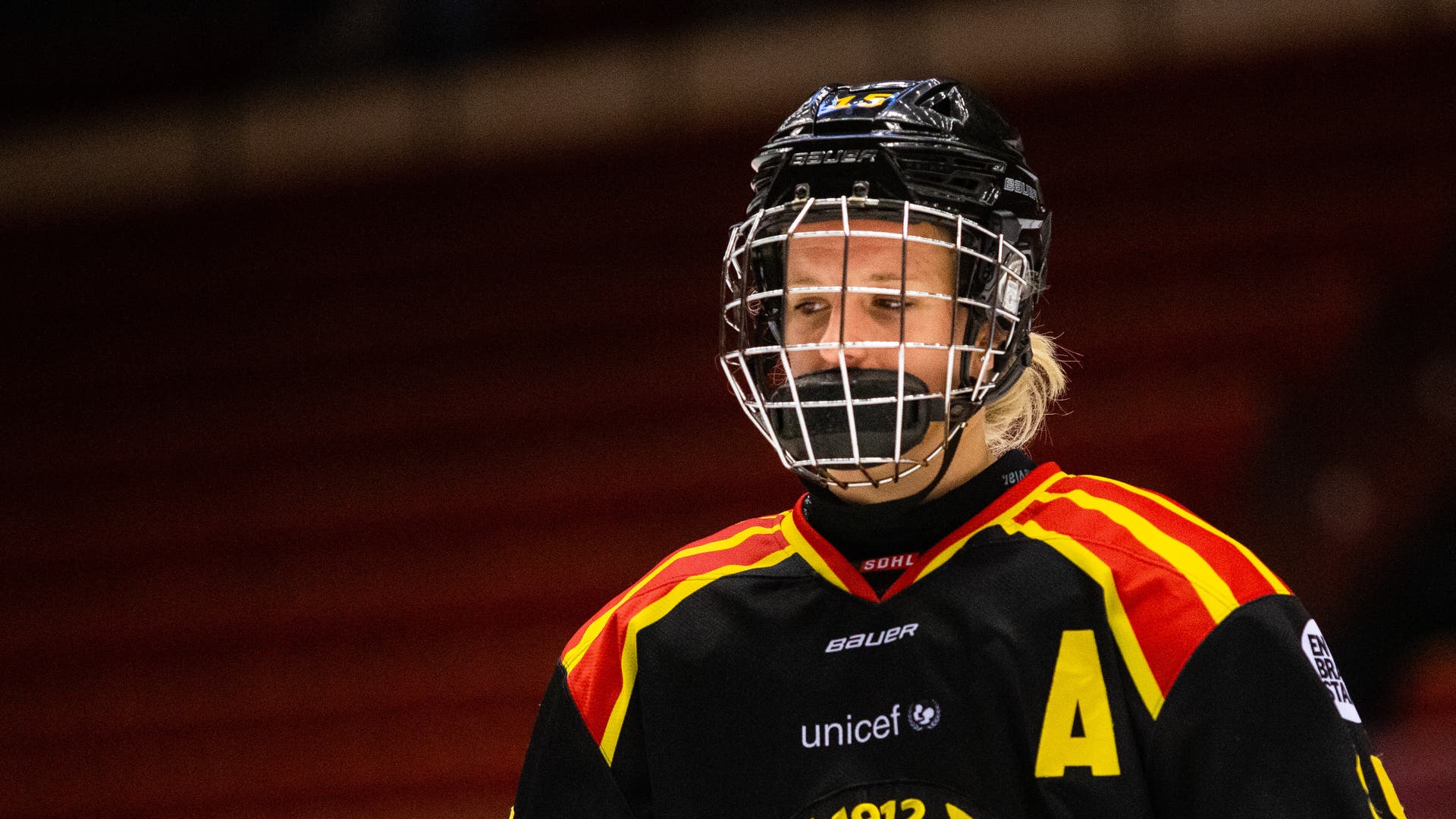 (13044) Lara Stalder