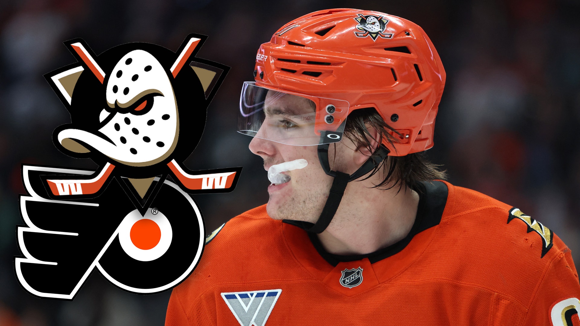 Hockeyspelare i Philadelphia Flyers orange uniform med röd hjälm och munvård, tillsammans med lagets logga som visar en styliserad fågel.