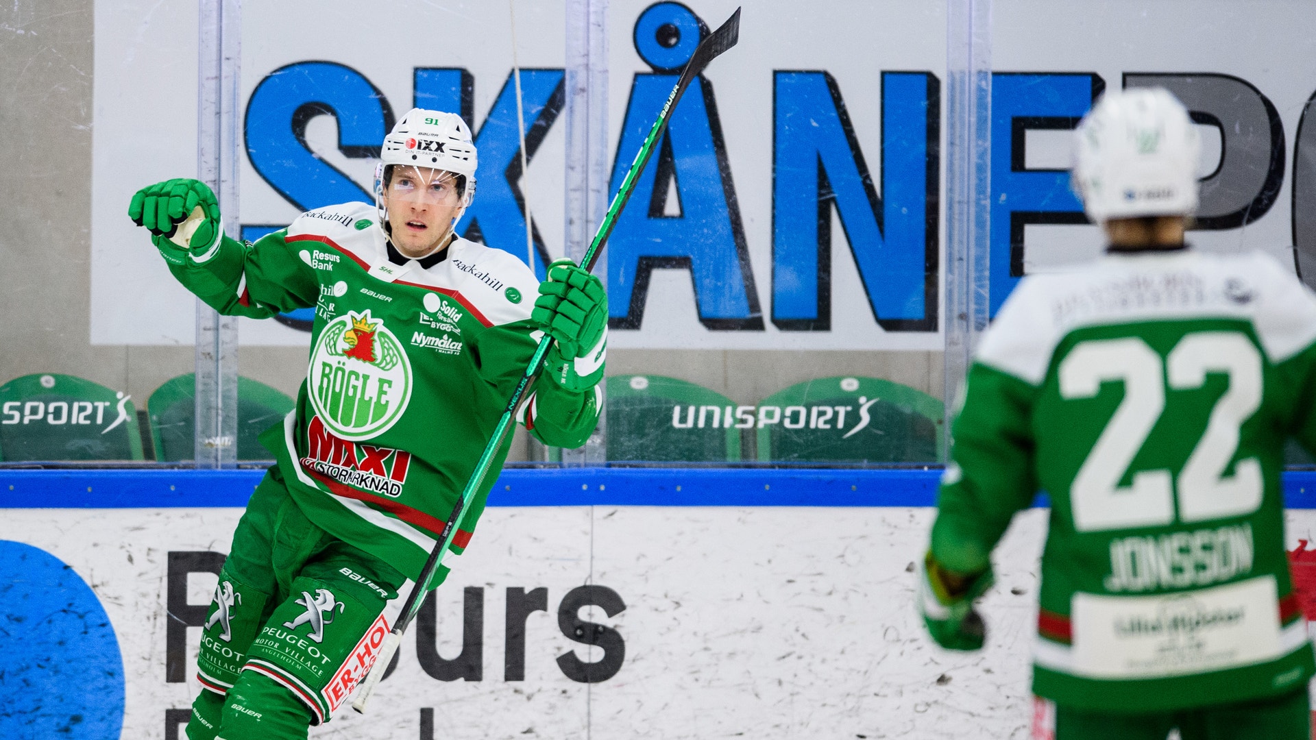 (18740) Adam Tambellini