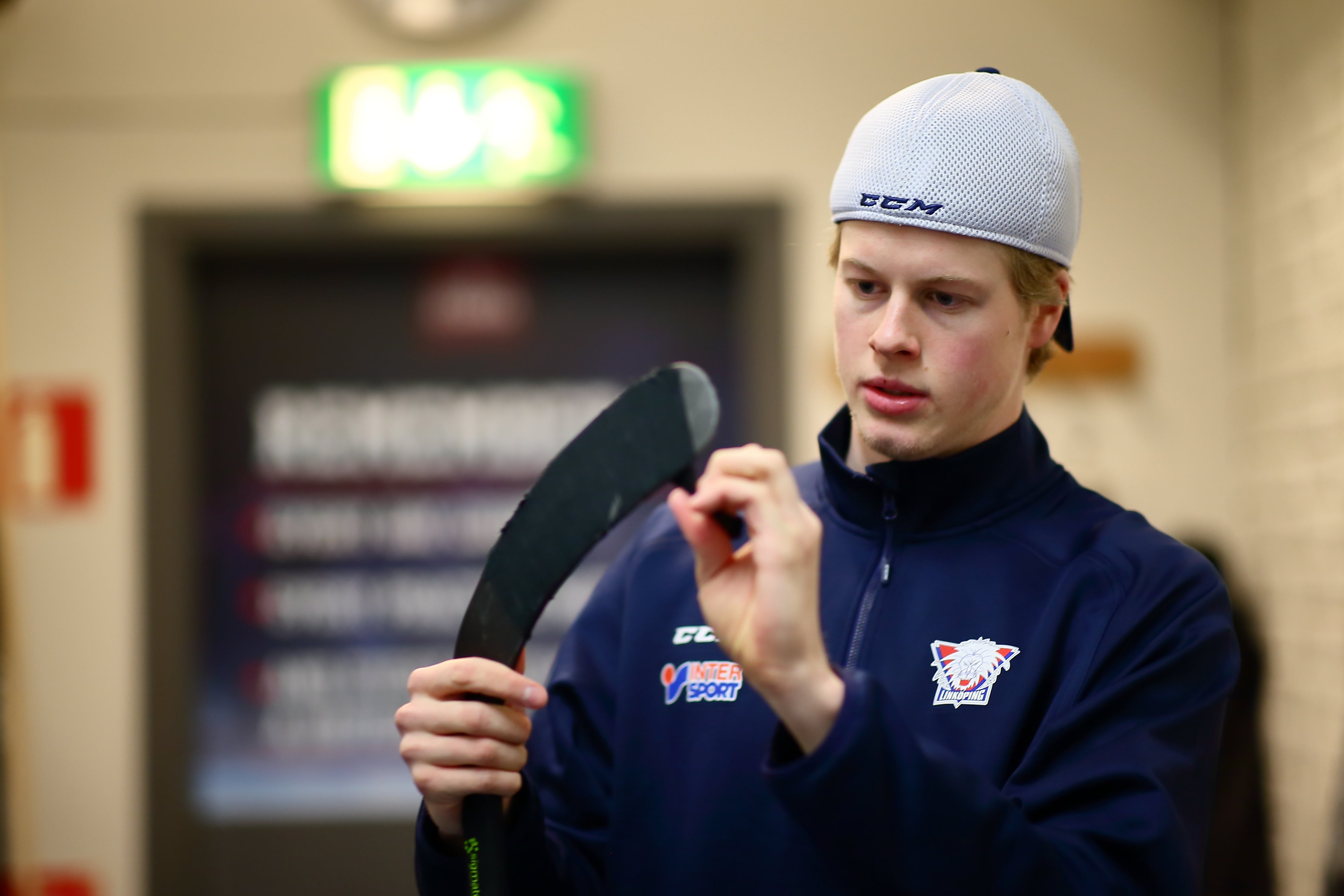 (2107) Fredrik Karlström