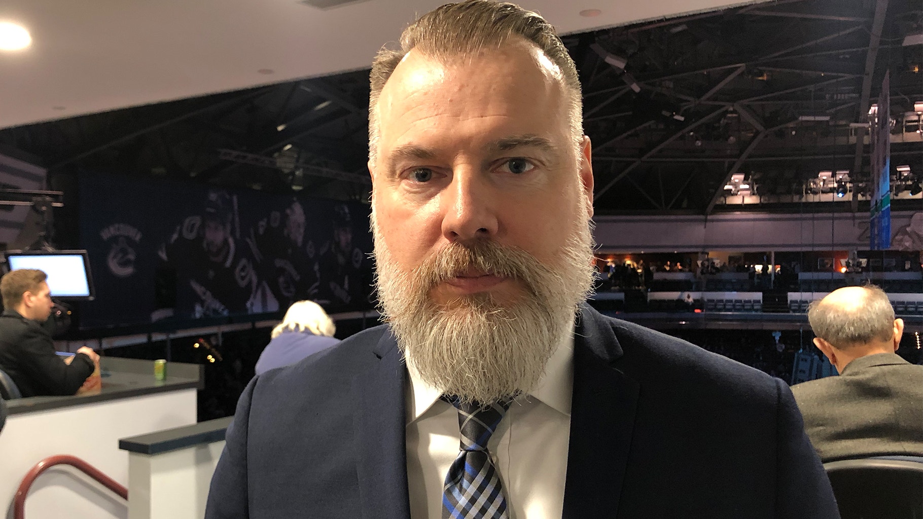 (7150) Rikard Grönborg i Vancouver