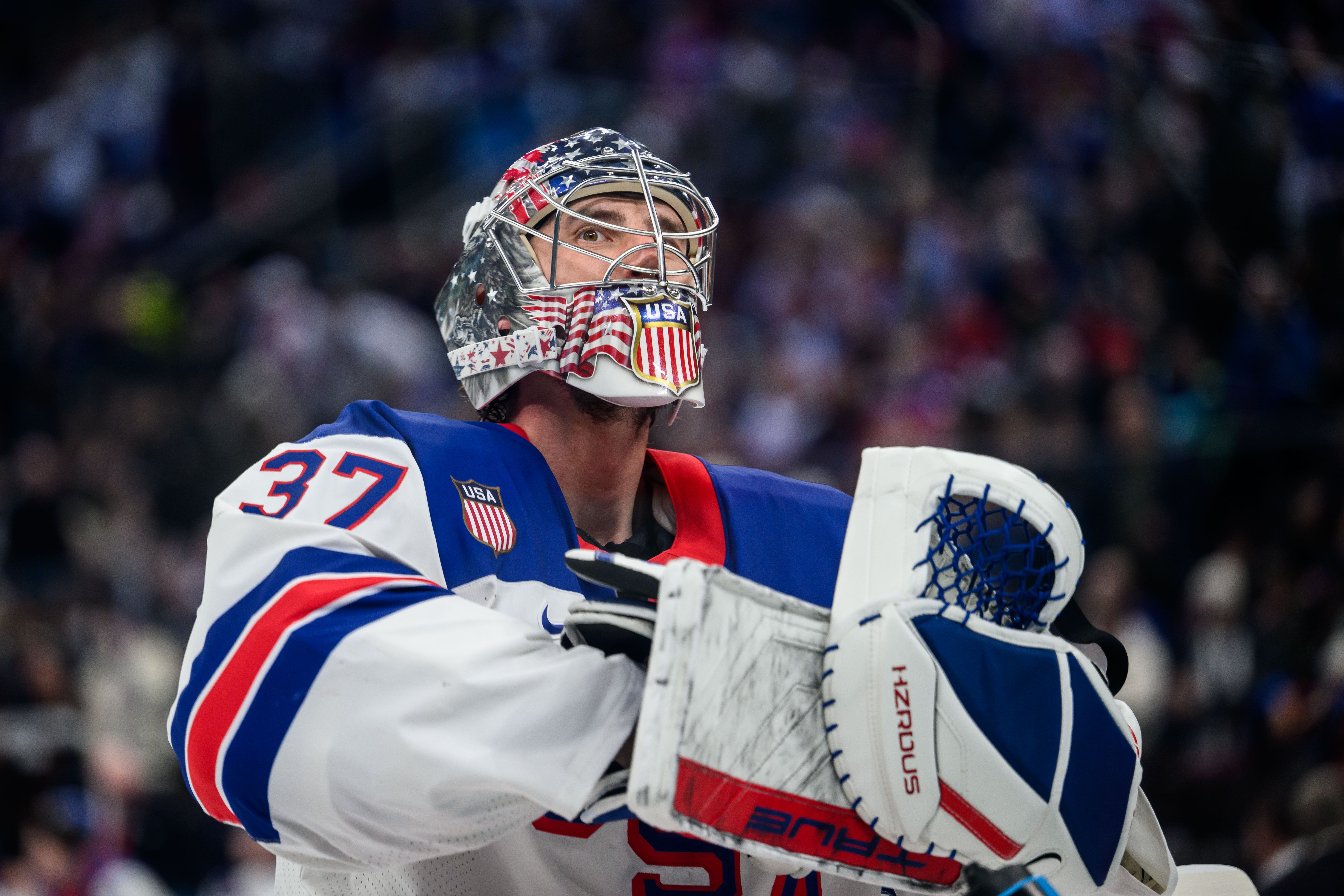Connor Hellebuyck