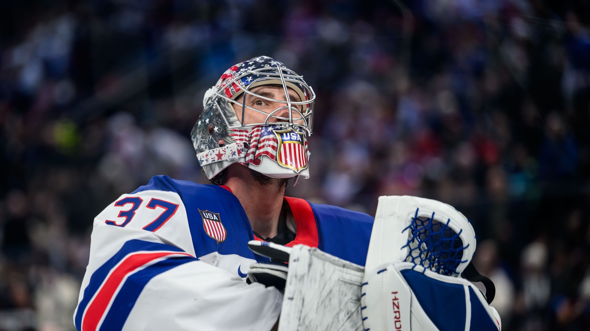 Connor Hellebuyck