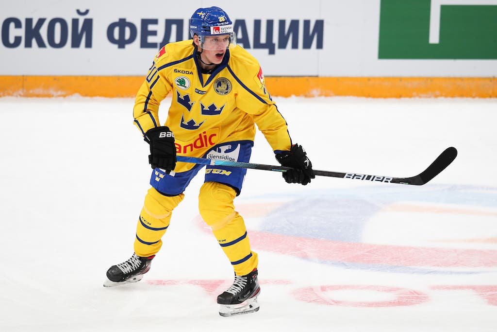 (16952) Lawrence Pilut/Tre Kronor/Channel One Cup