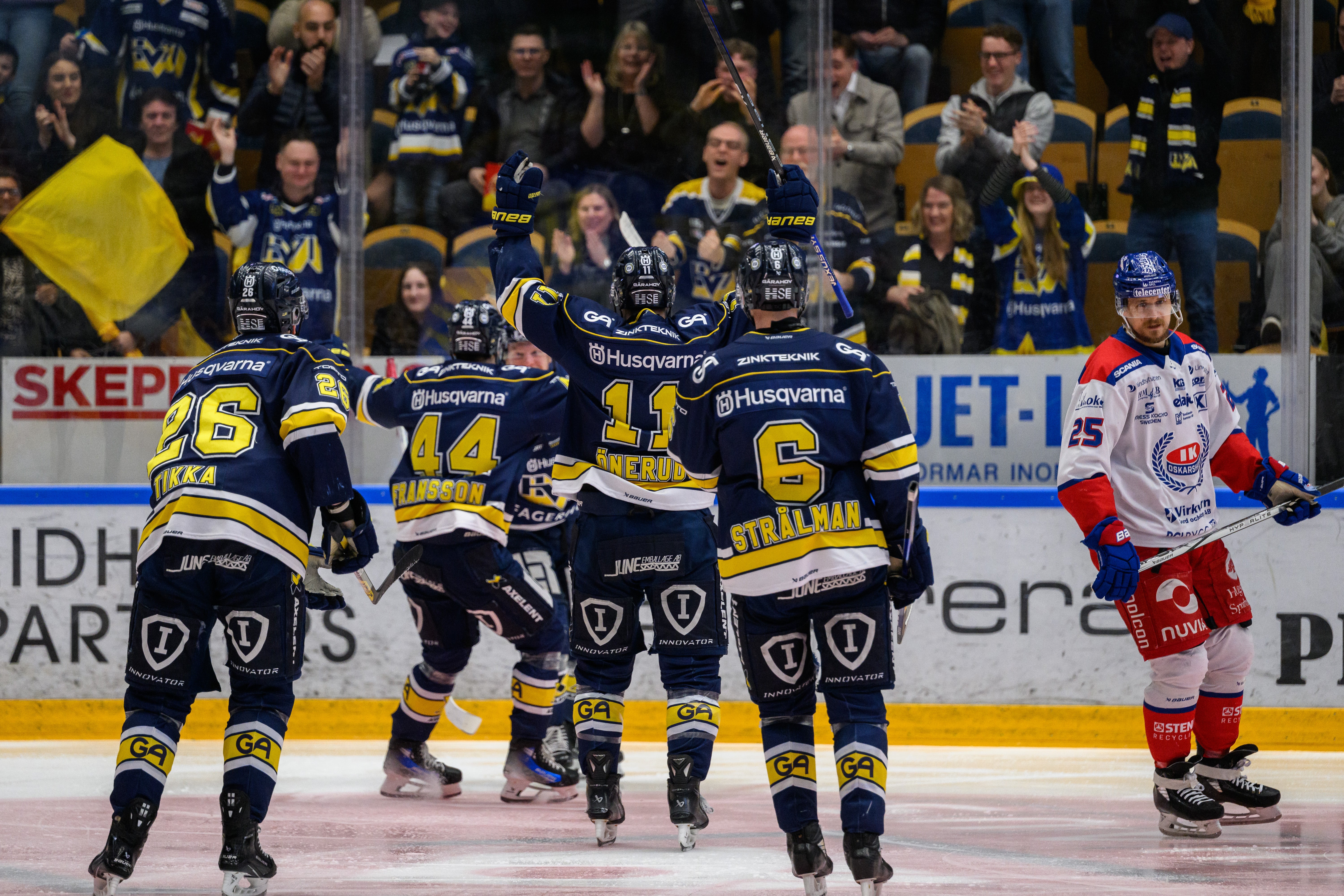 HV71