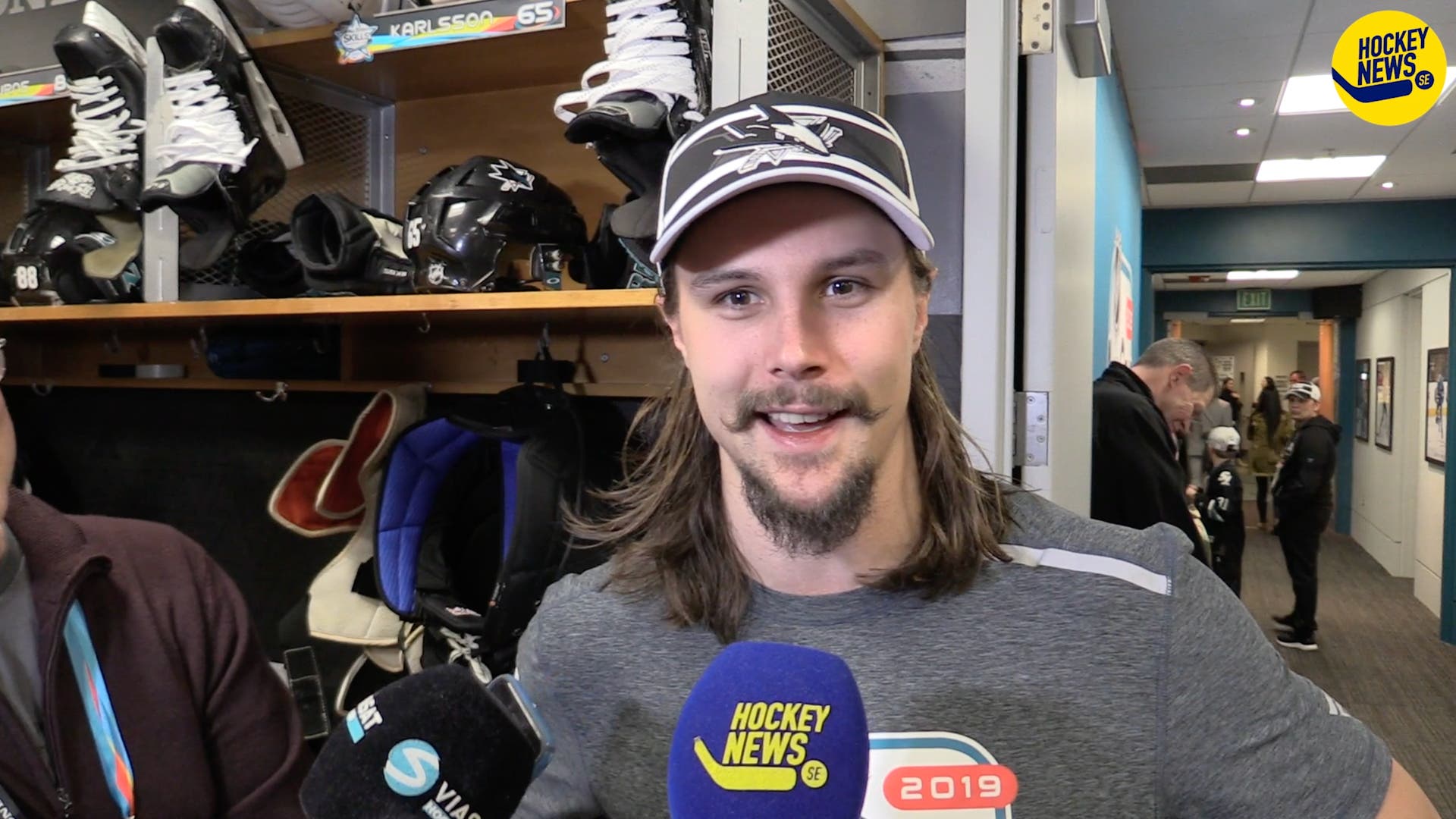 (6367) Erik Karlsson