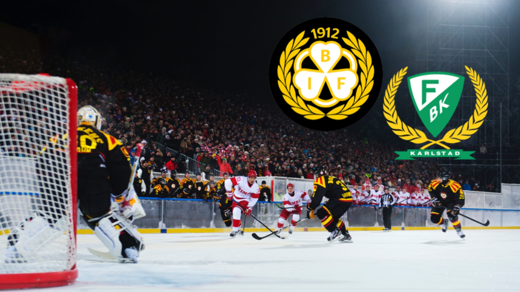Ishockeymatch mellan två lag på en fullsatt arena. Spelarna är klädda i svart och gult respektive rött och vitt. En målvakt i svart står framför målet på vänster sida. Två stora klubblogotyper syns på tavlan ovanför isen - en gul och svart från 1912 och en grön och vit.