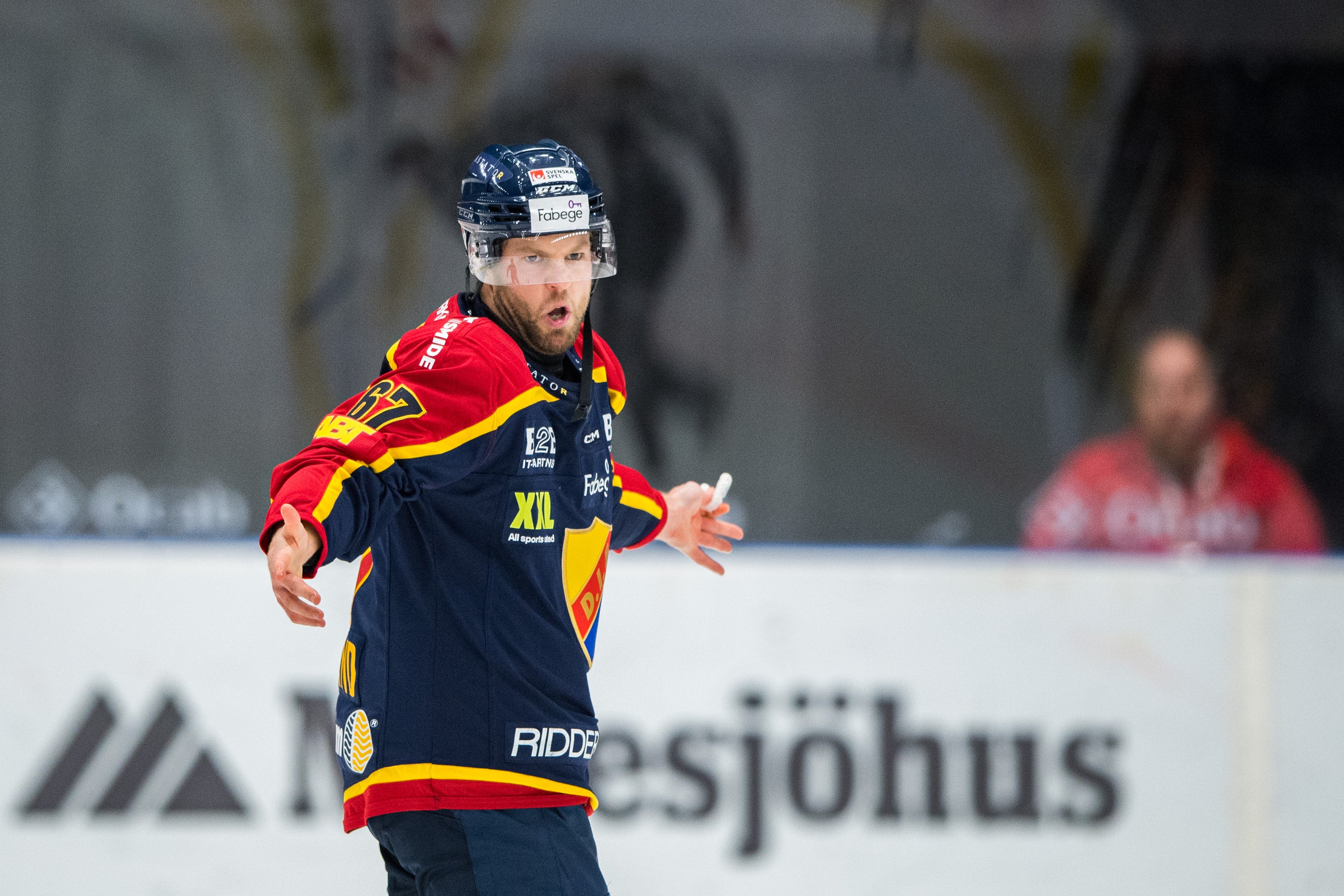 (20878) Peter Holland