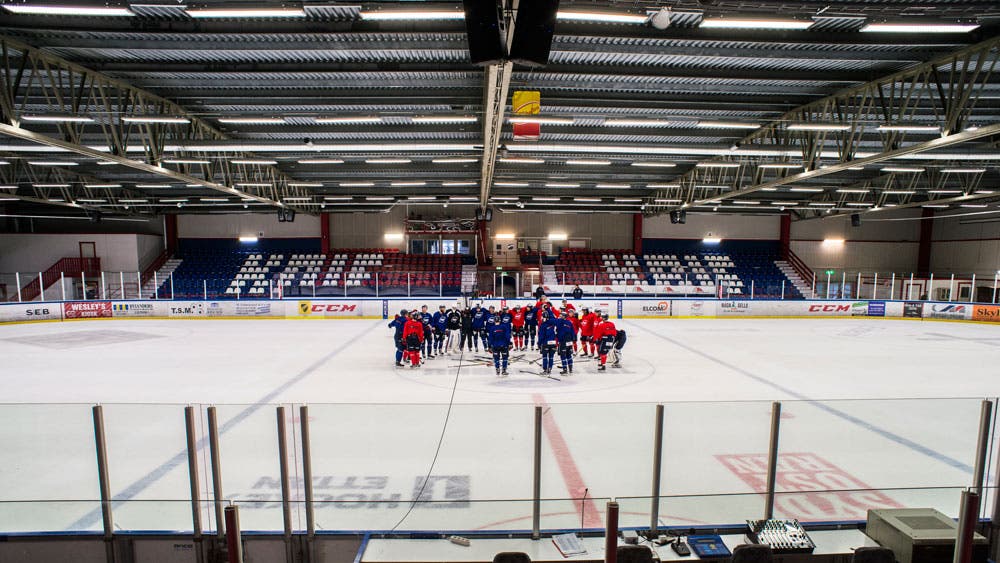 (2666) Soft Center Arena