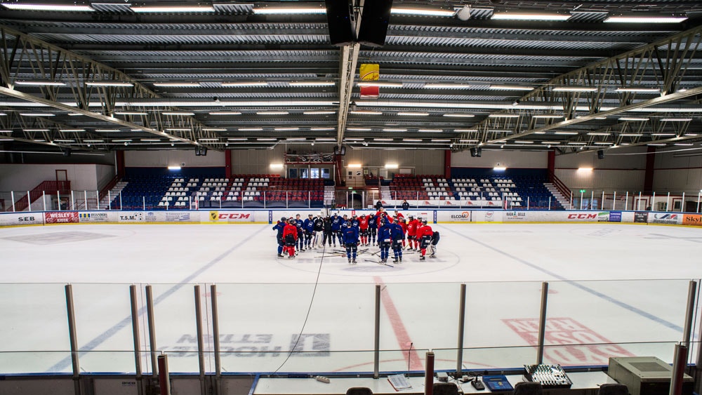 (2666) Soft Center Arena