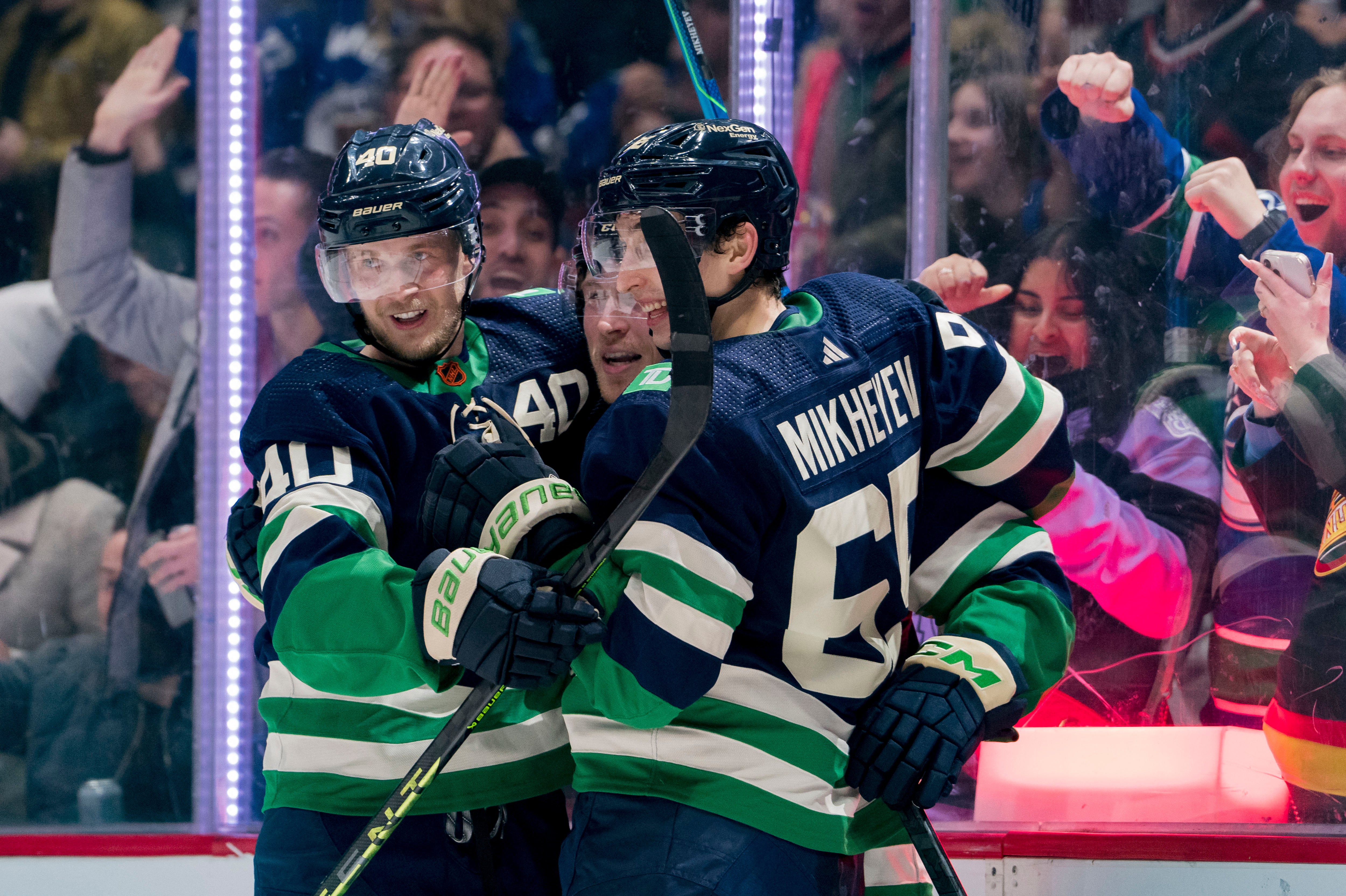 (25646) Elias Pettersson Vancouver