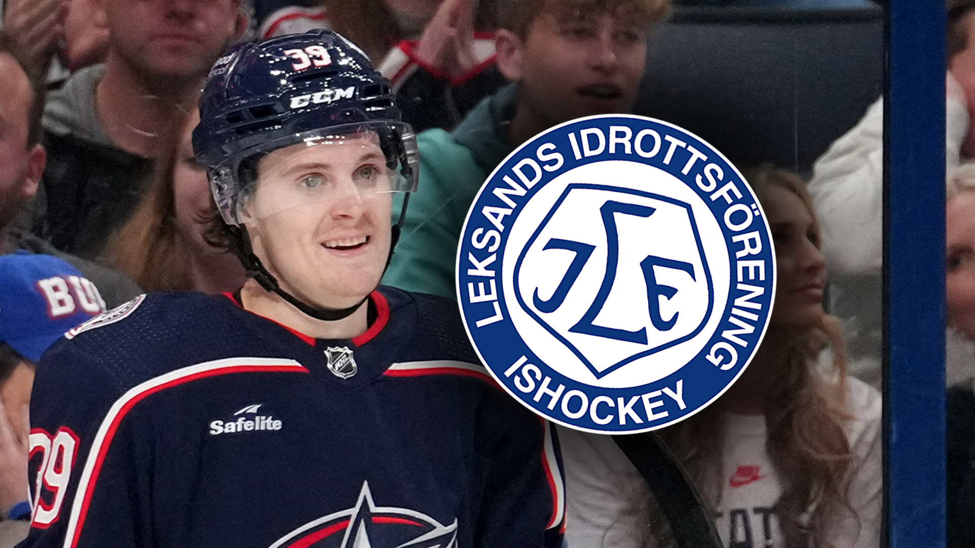 En ishockeyspelare i mörkblå tröja med röda och vita ränder ler mot kameran. Lerslands Idrottsförenings ishockeylogga är överlagd på bilden.