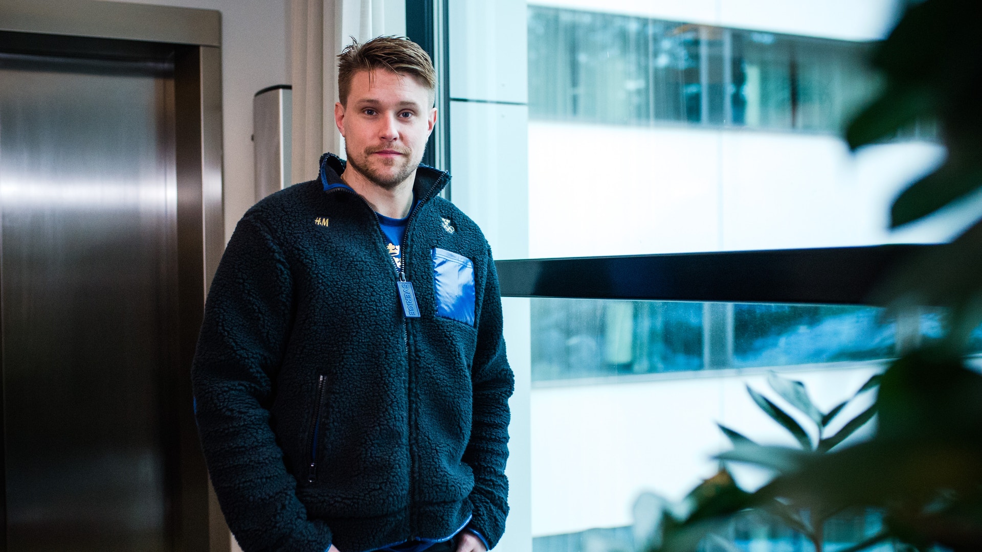 (3915) Jonas Ahnelöv