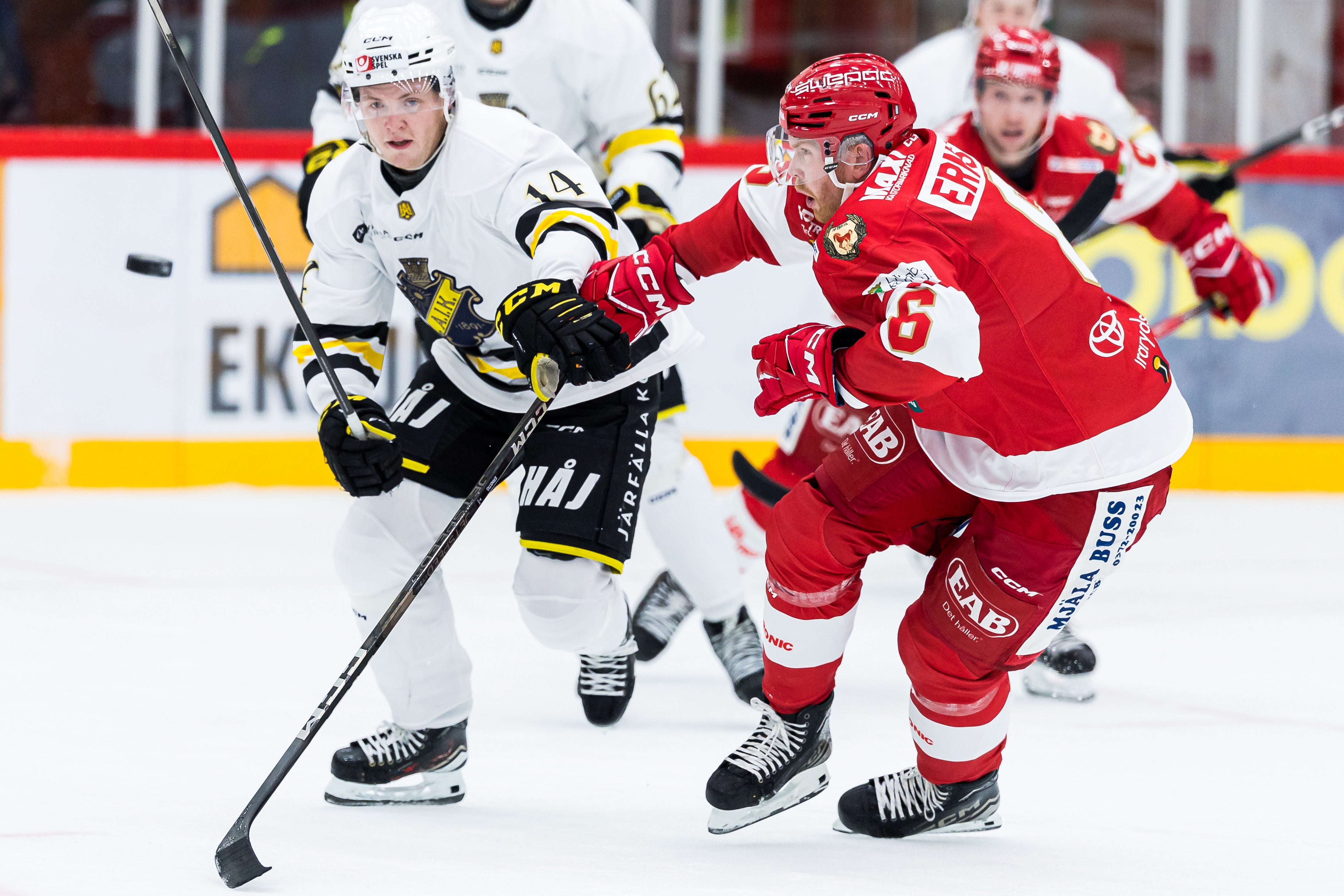 Jesper Emanuelsson, Carl Ernstig - AIK Troja