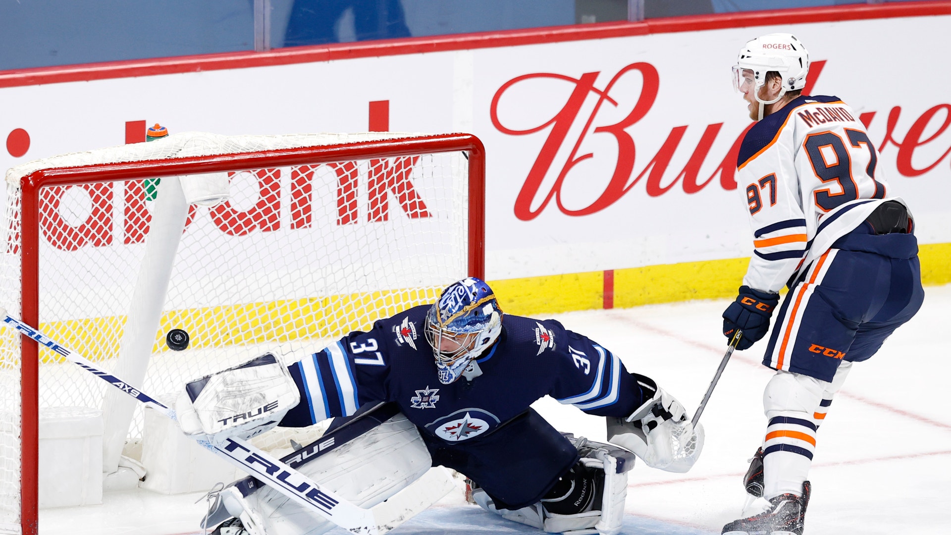 (19307) Connor McDavid