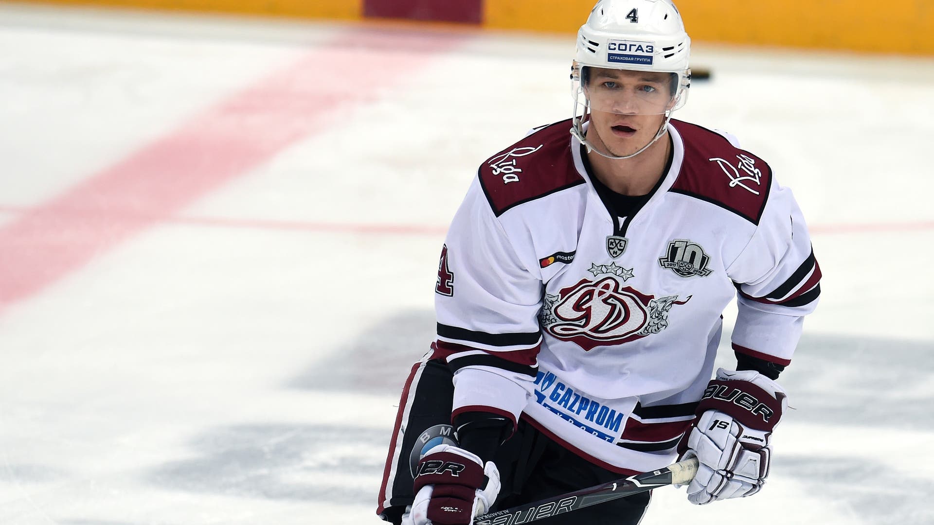 (c) photo.khl.ru Vladimir Bezzubov