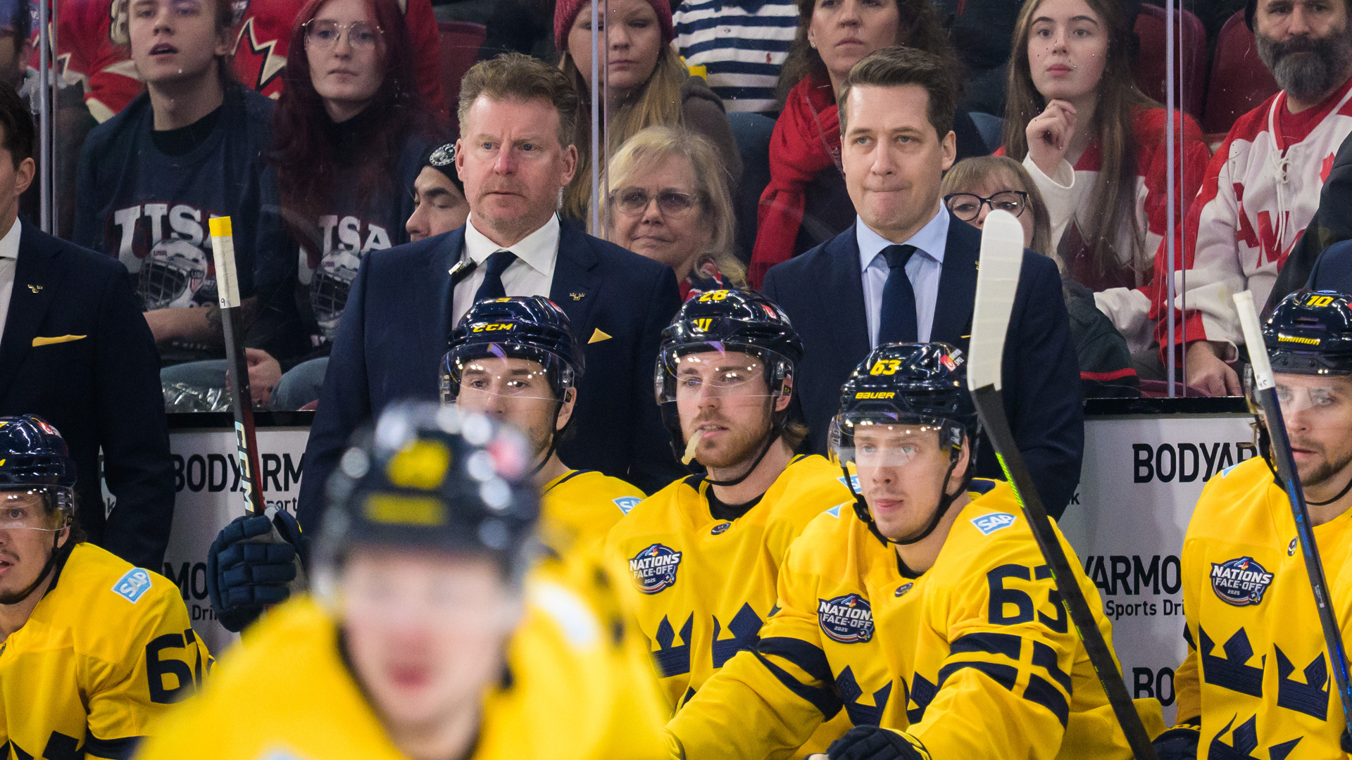 Daniel Alfredsson Sam Hallam