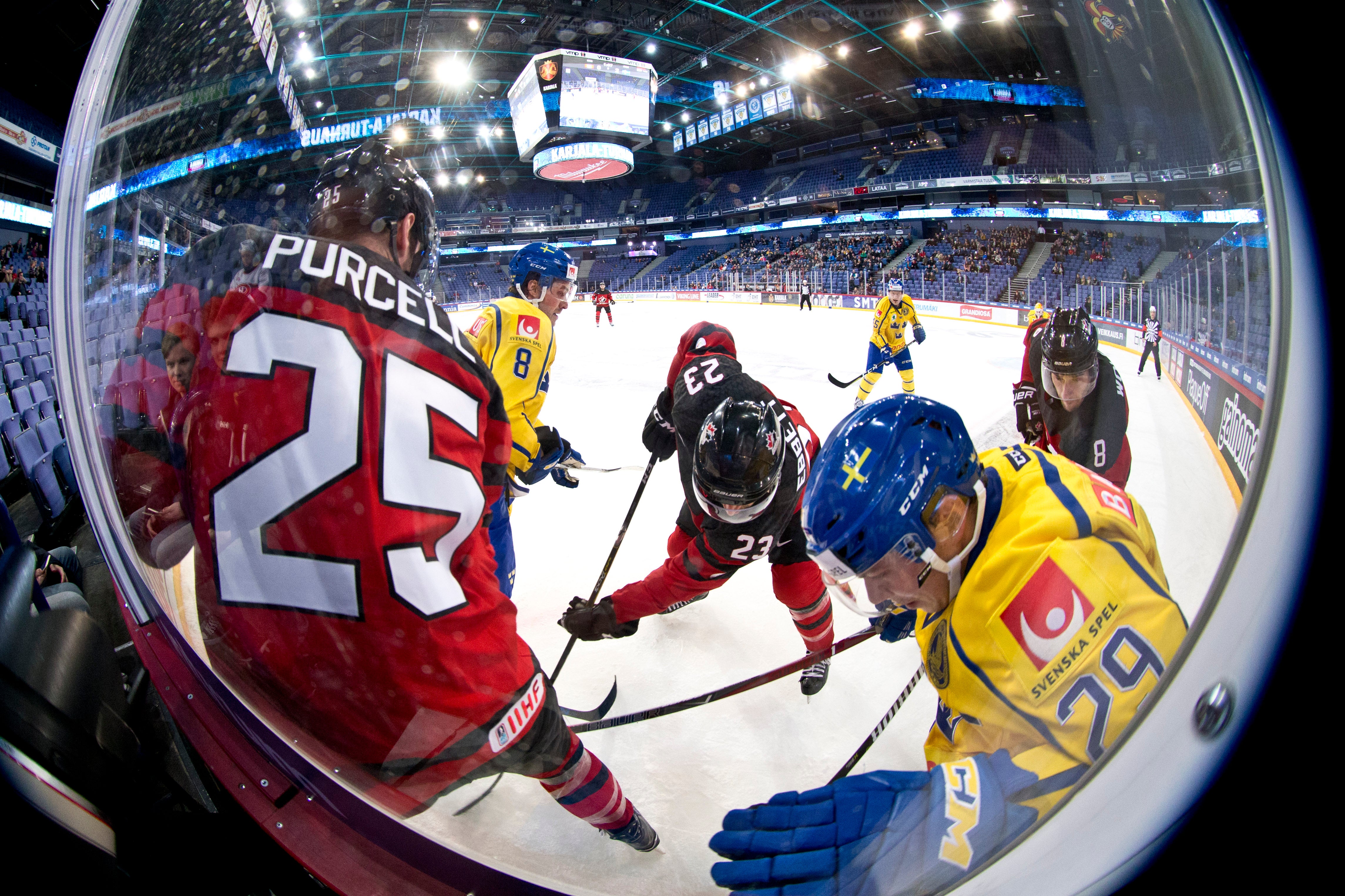 (1016) Erik Gustafsson4