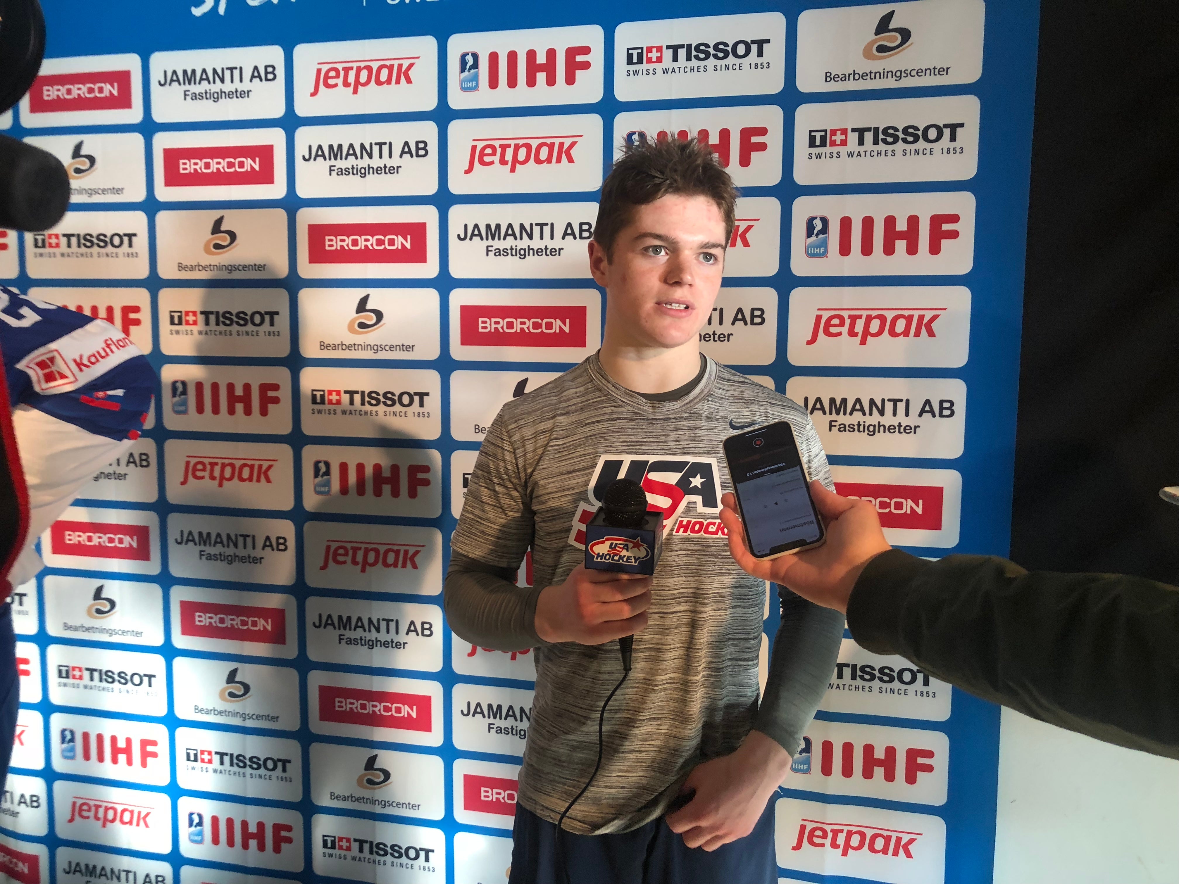 (8104) Cole Caufield