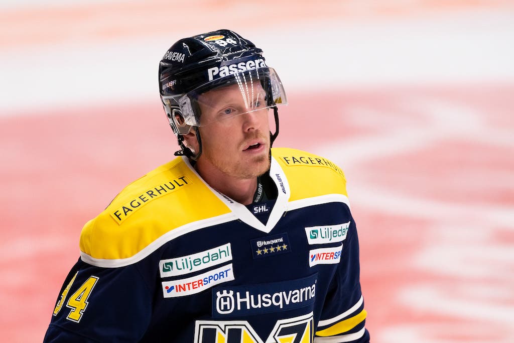(17632) Ryan Stoa/HV71