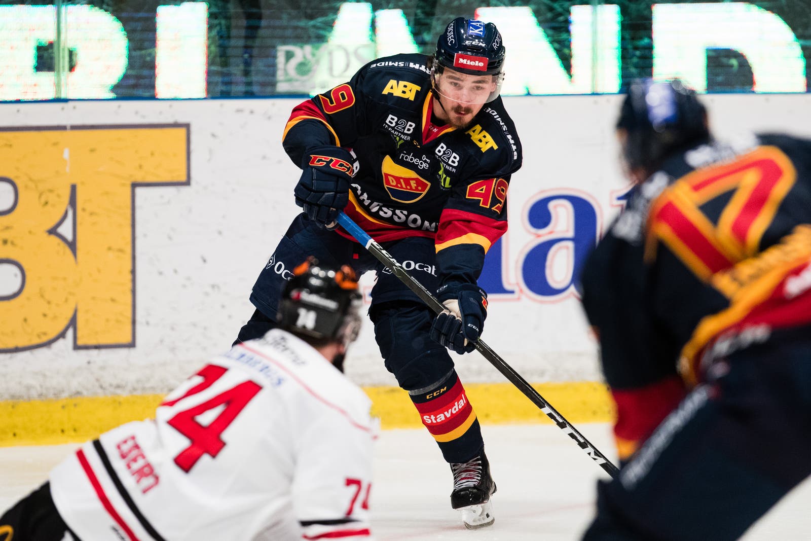 (5936) David Bernhardt