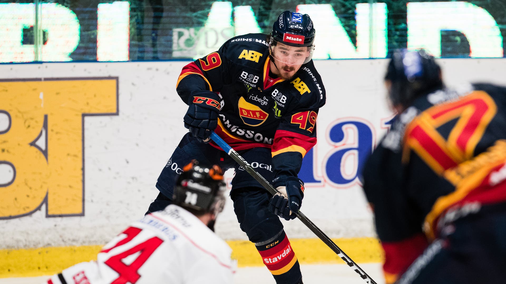 (5936) David Bernhardt