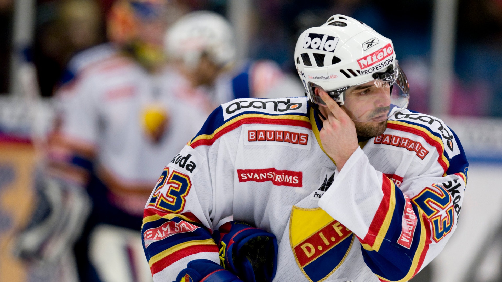 (3151) Fredrik Bremberg