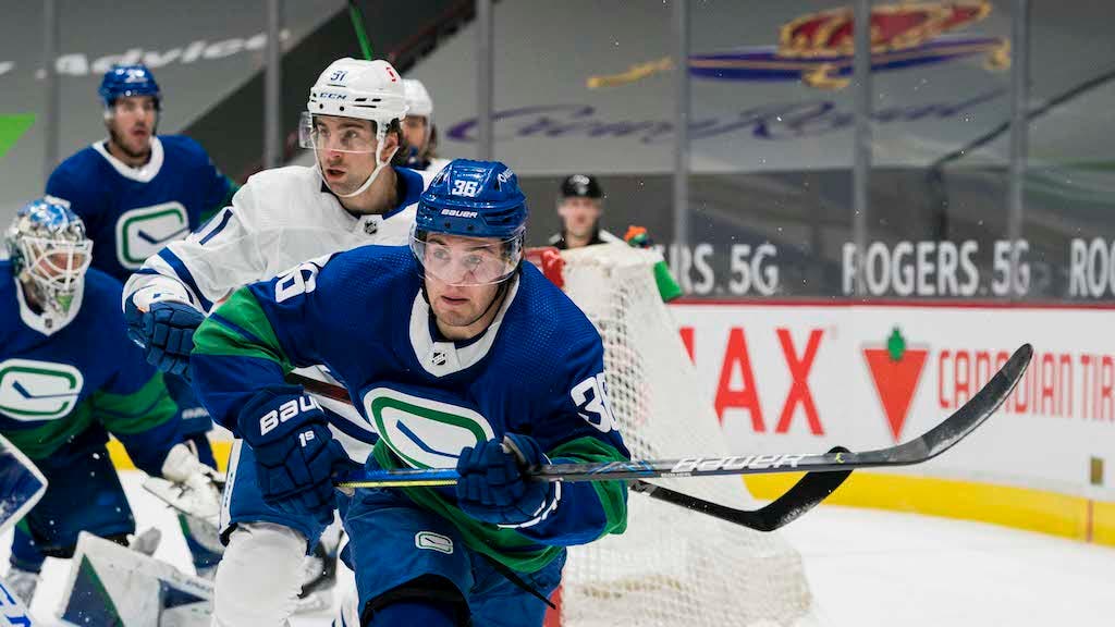 (19649) Nils Höglander/Vancouver