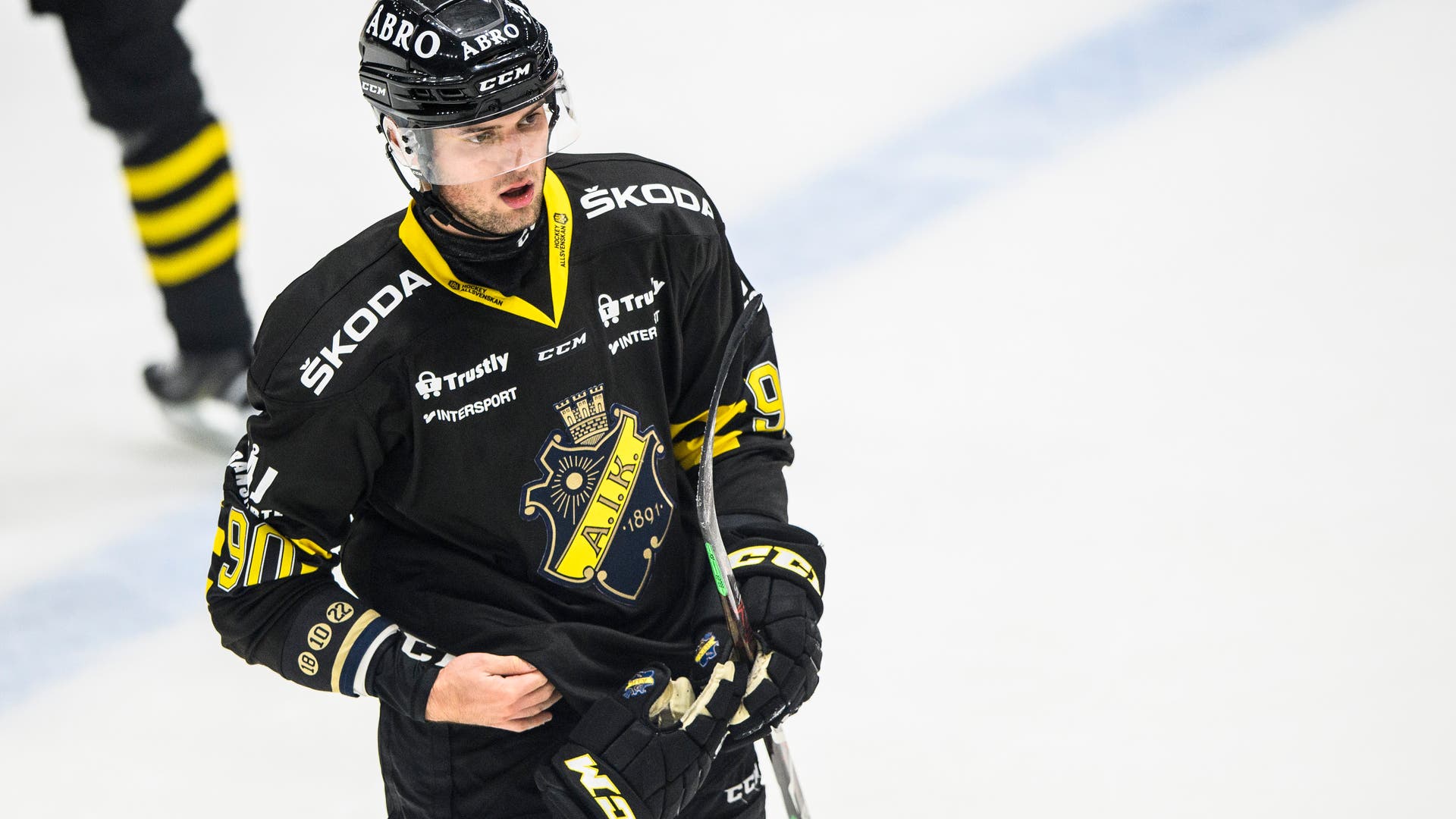 (15912) oliverwalstrom