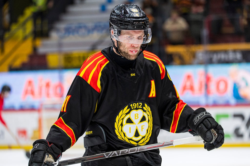 (27355) Greg Scott Brynäs