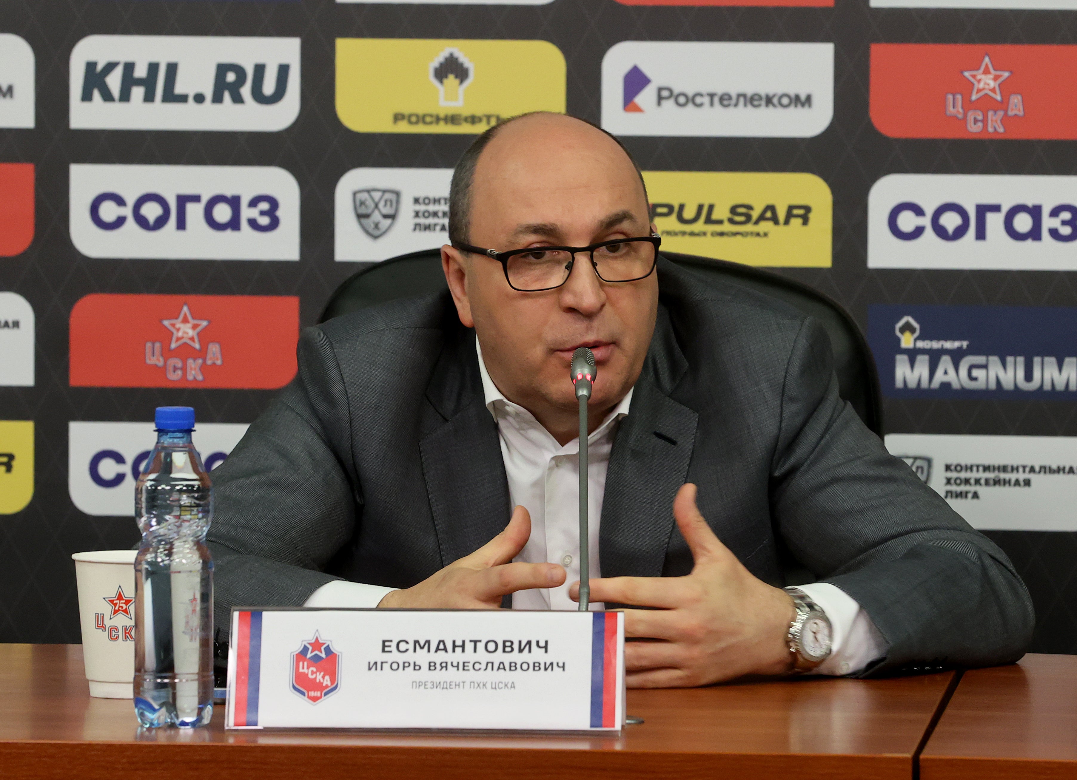 KHL Photo