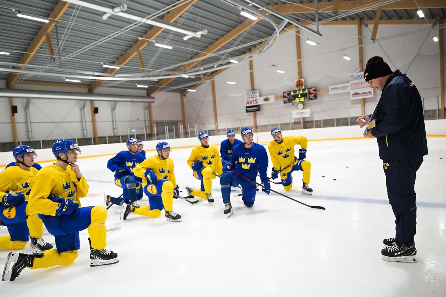 (21682) Tomas Montén