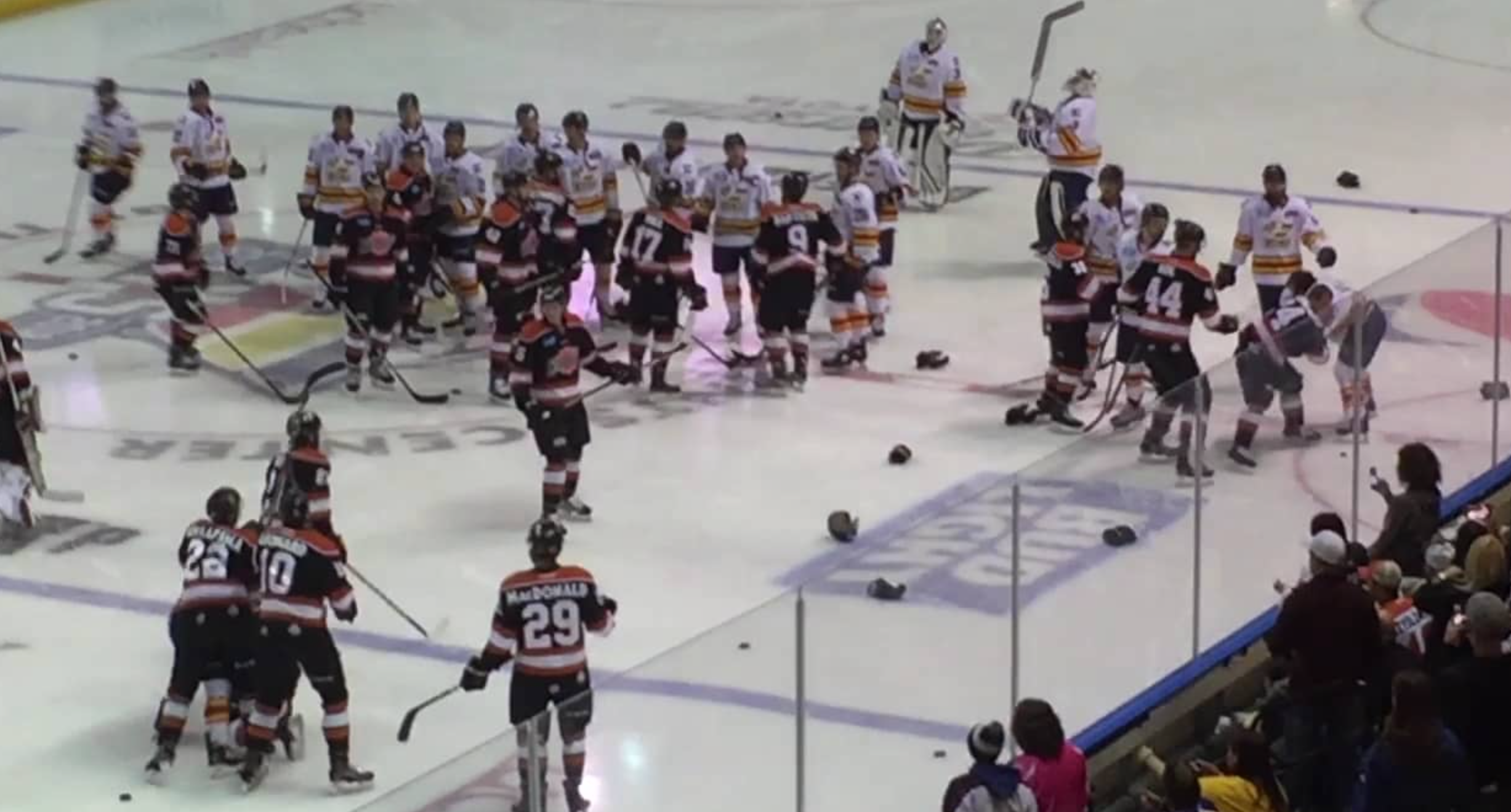 (2868) brawl colorado Fort wayne