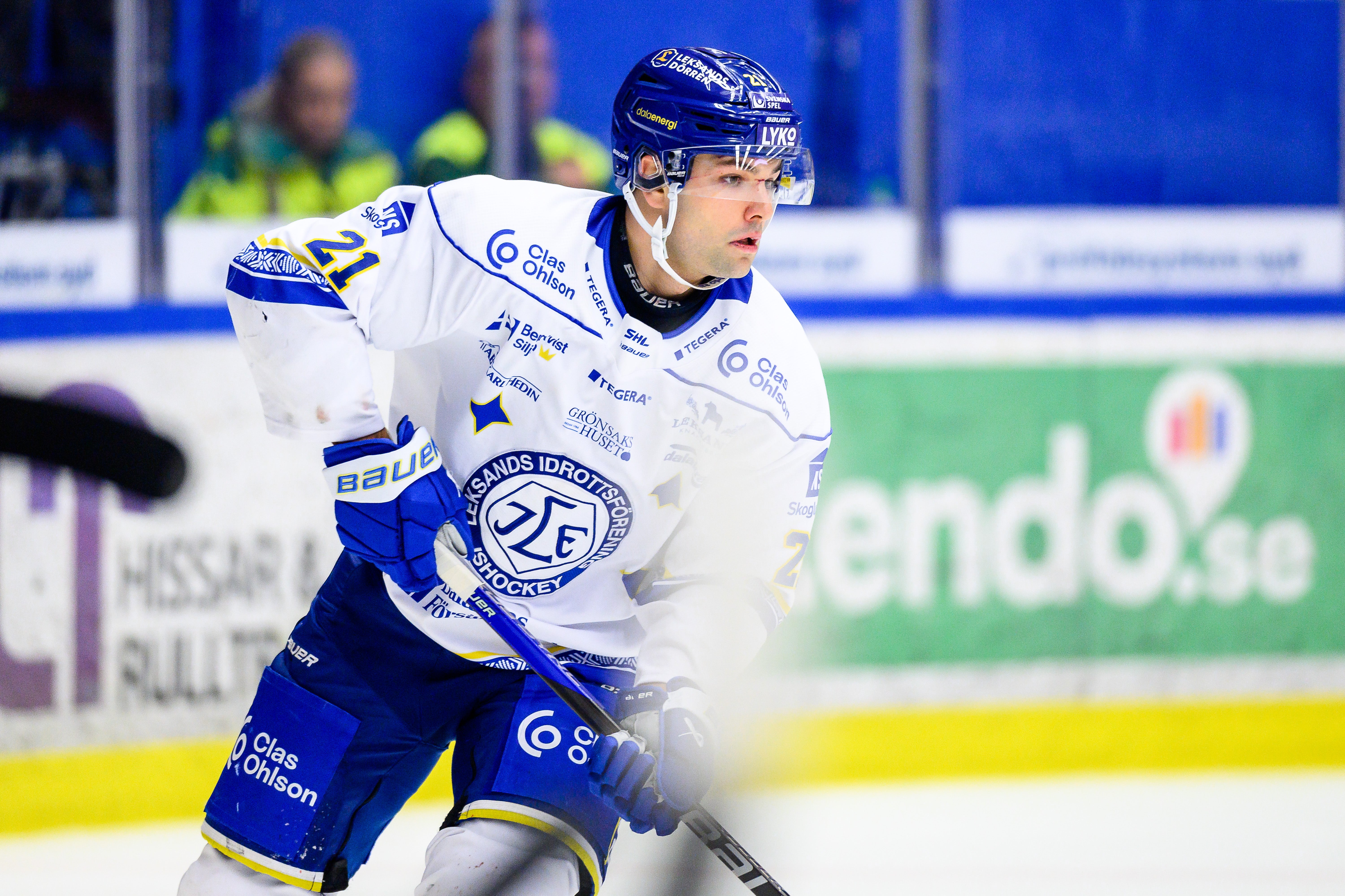 (25048) John Quenneville Leksand