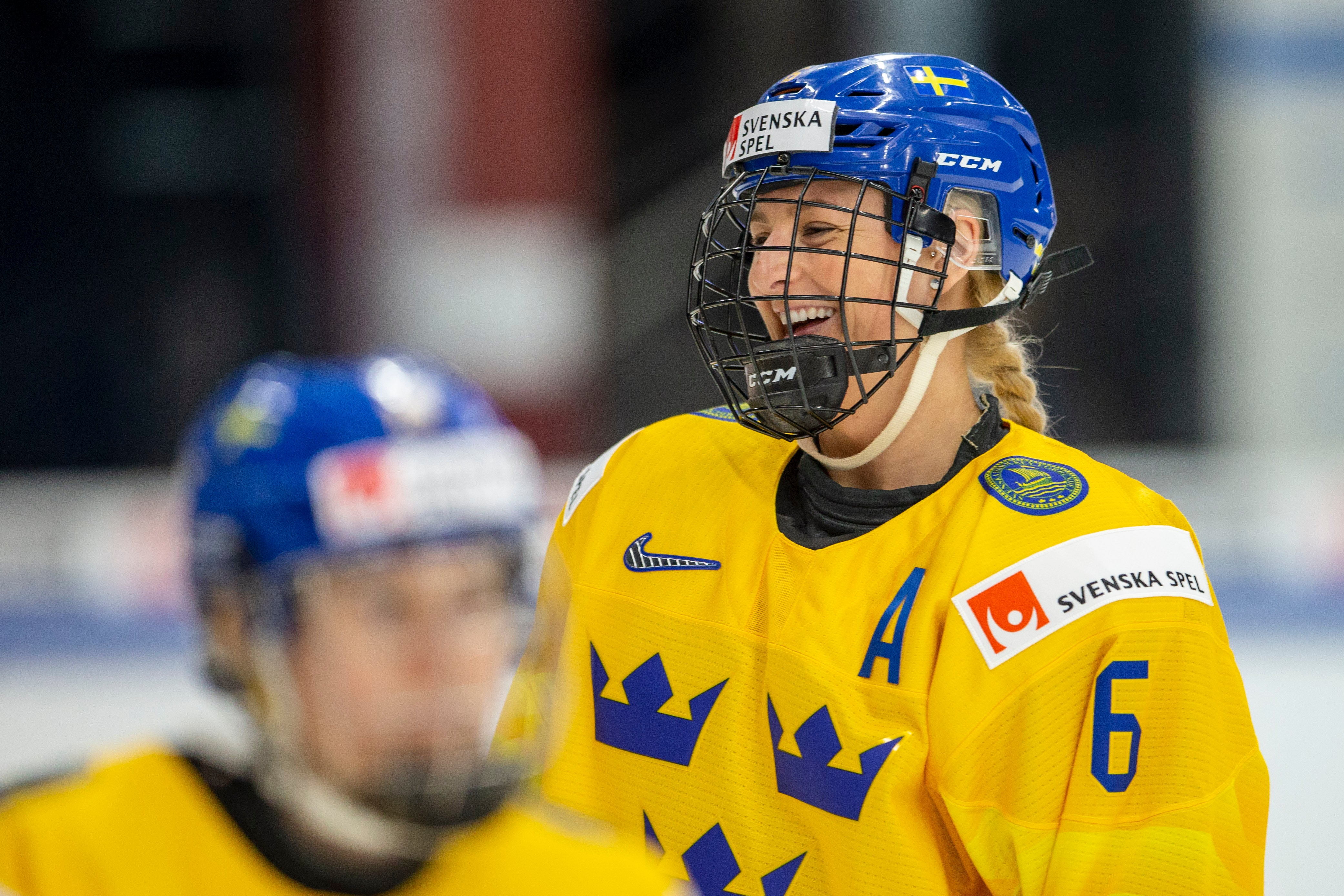 (7824) Josefine Holmgren