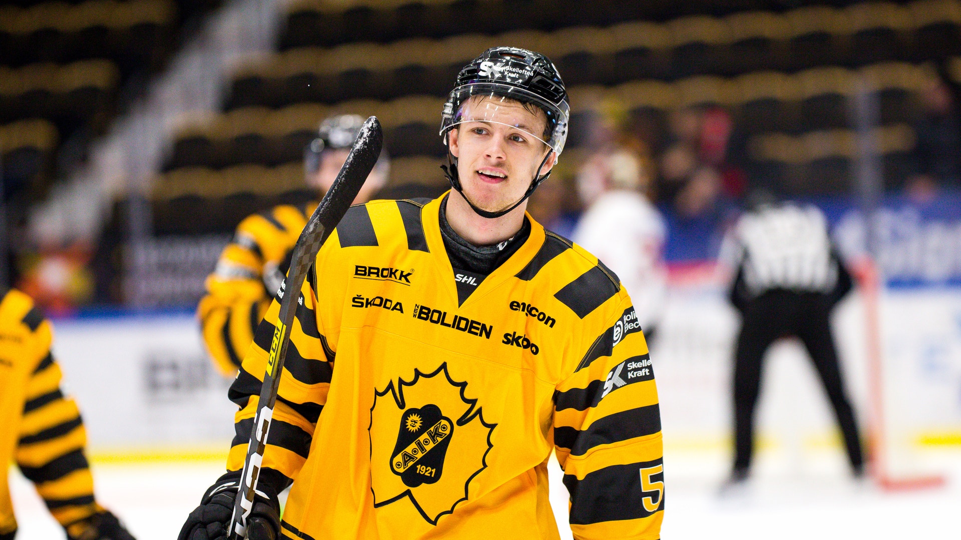 (13489) Philip Broberg