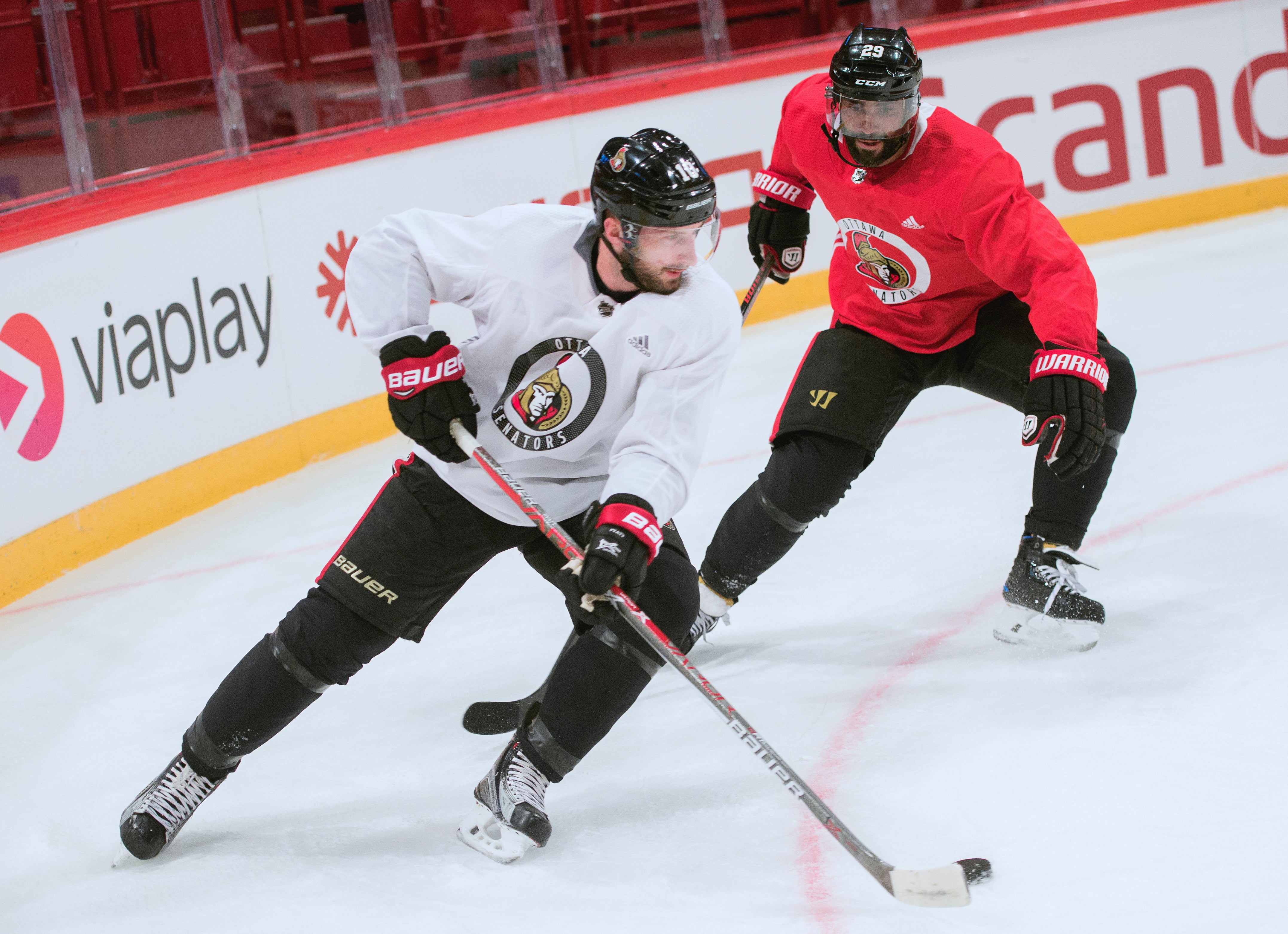 (9348) Tom Pyatt och Johnny Oduya i Globen 2017