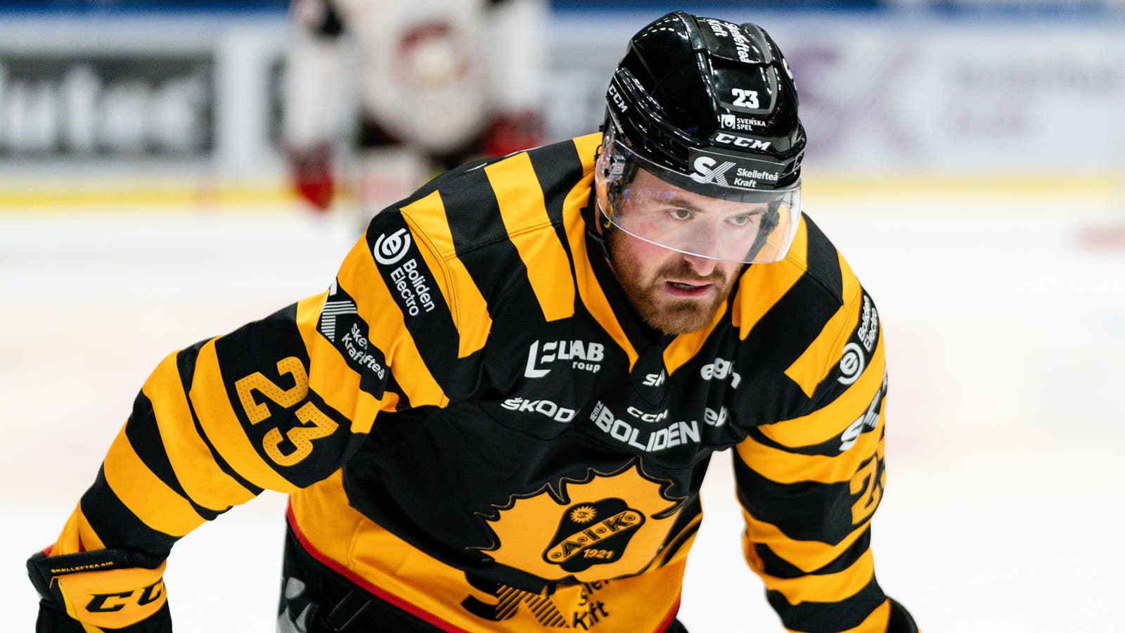 (21764) Adam Mascherin