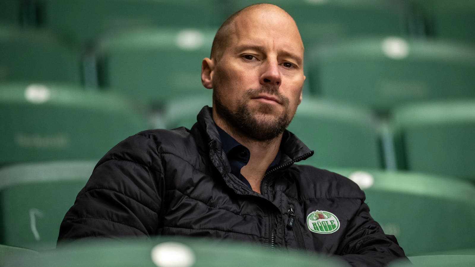 (26716) Chris Abbott