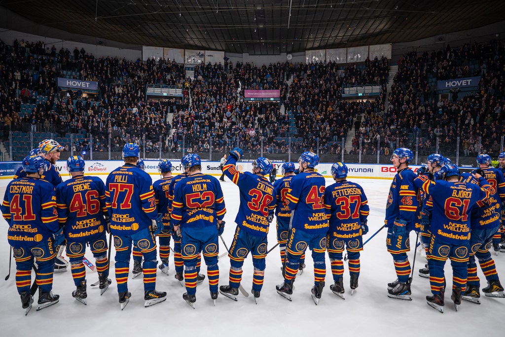 Djurgården tackar publiken på Hovet