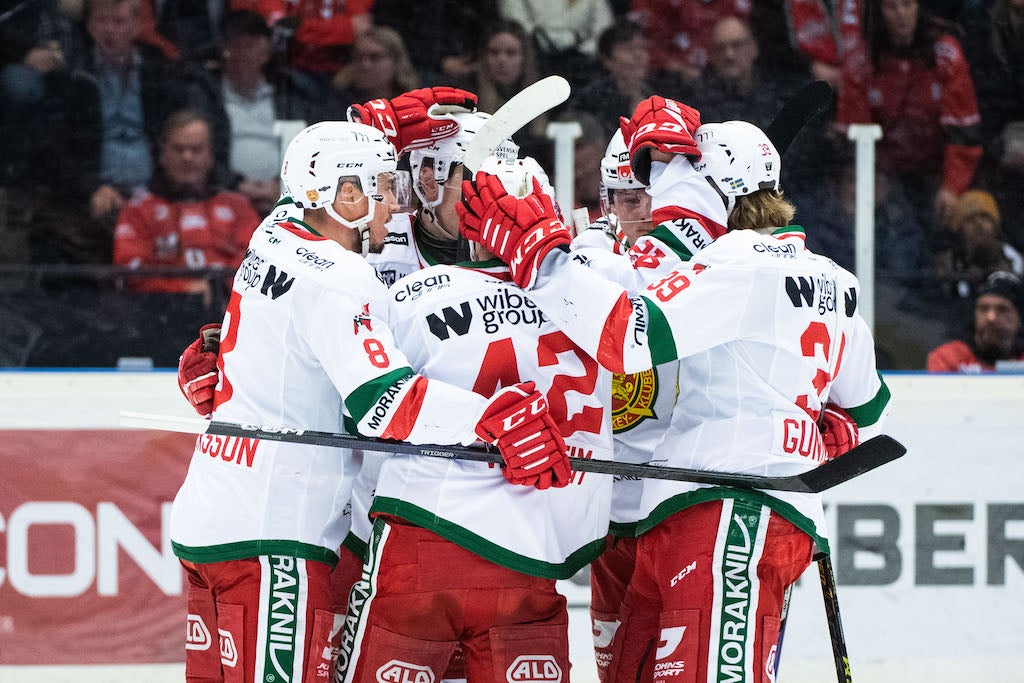 (28321) Noah Steen Mora