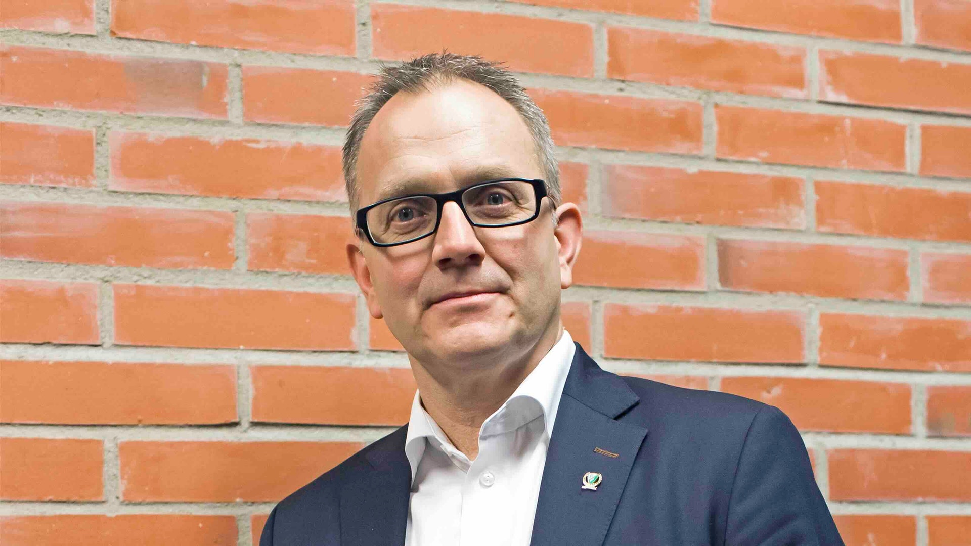 Stefan Larsson